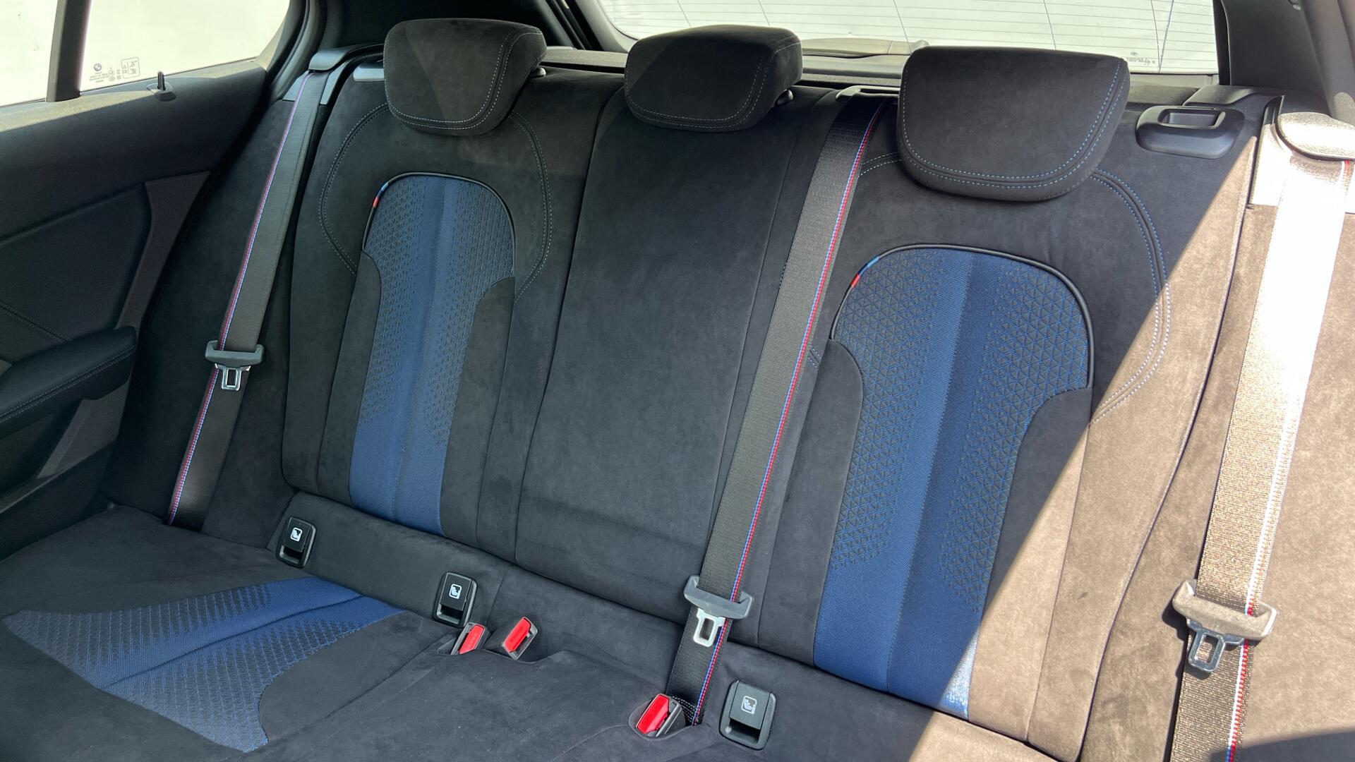 BMW 1 Series view 12
