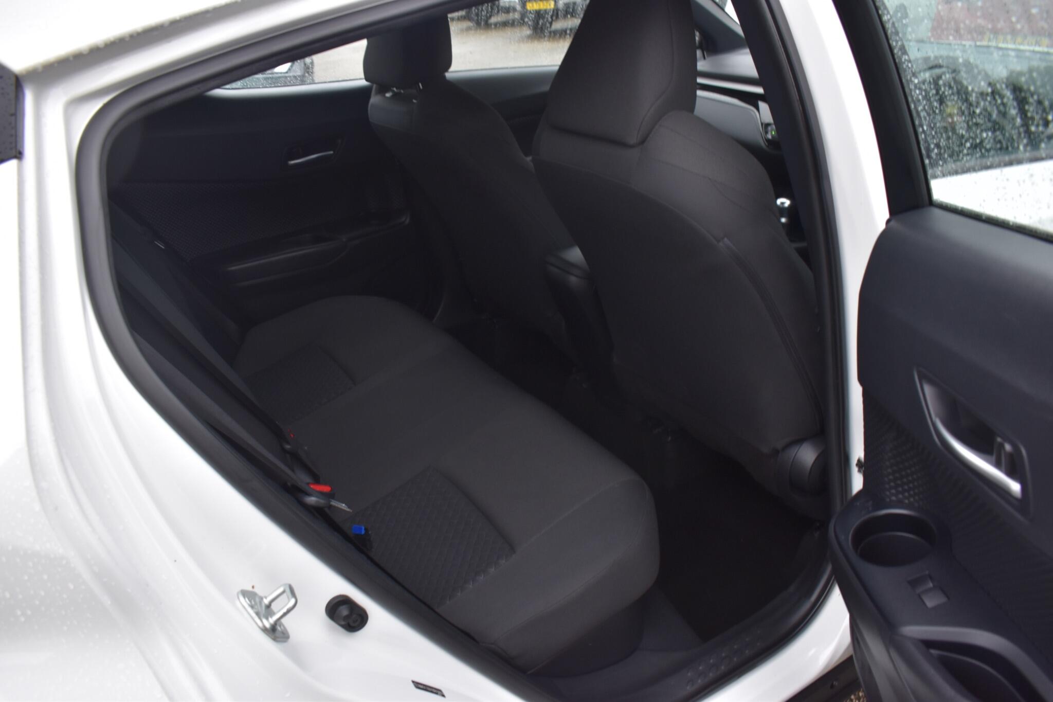 C-HR - 1.8 VVT-h Icon CVT Euro 6 (s/s) 5dr - Image 15