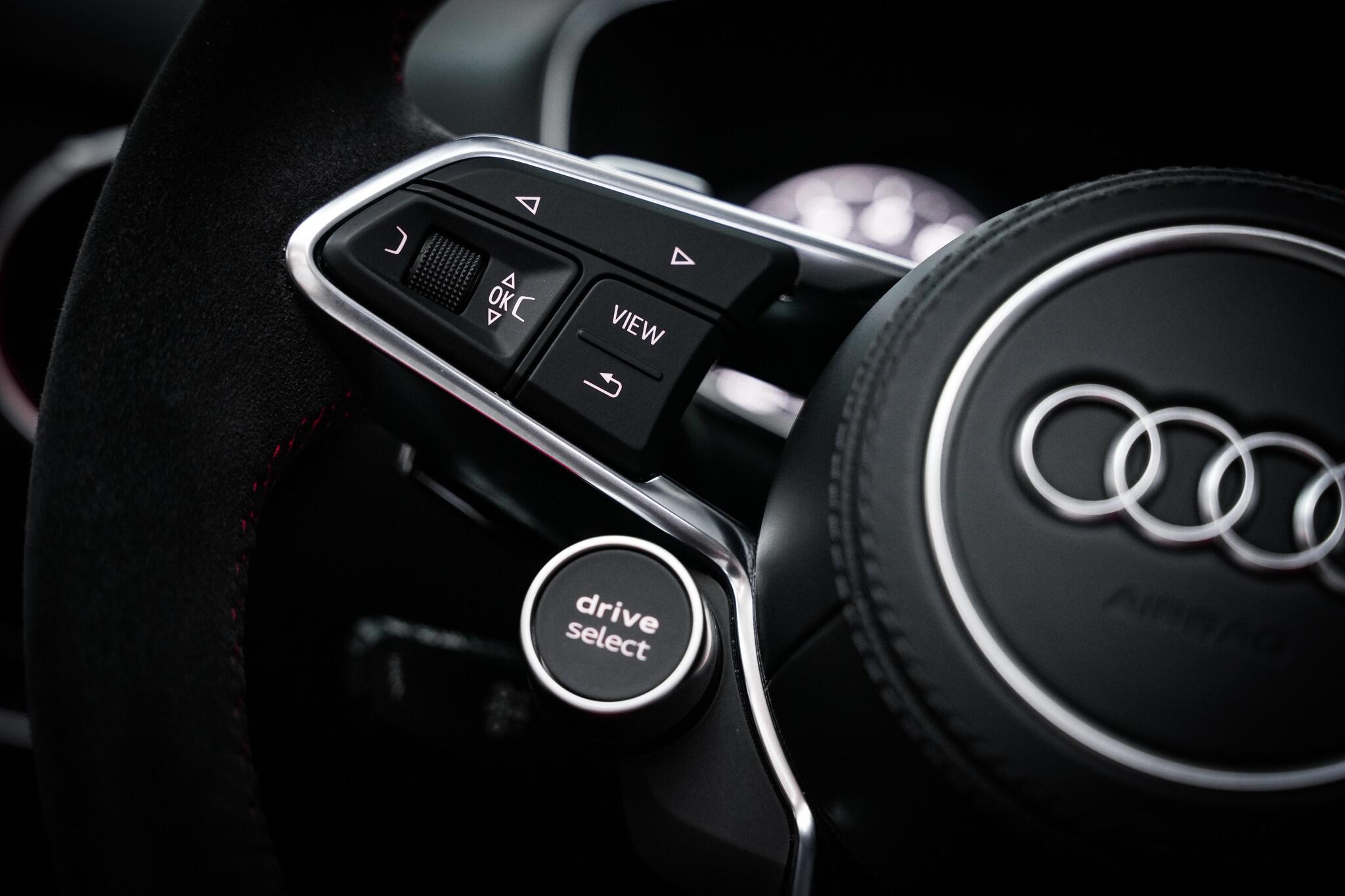 Audi TT RS view 49