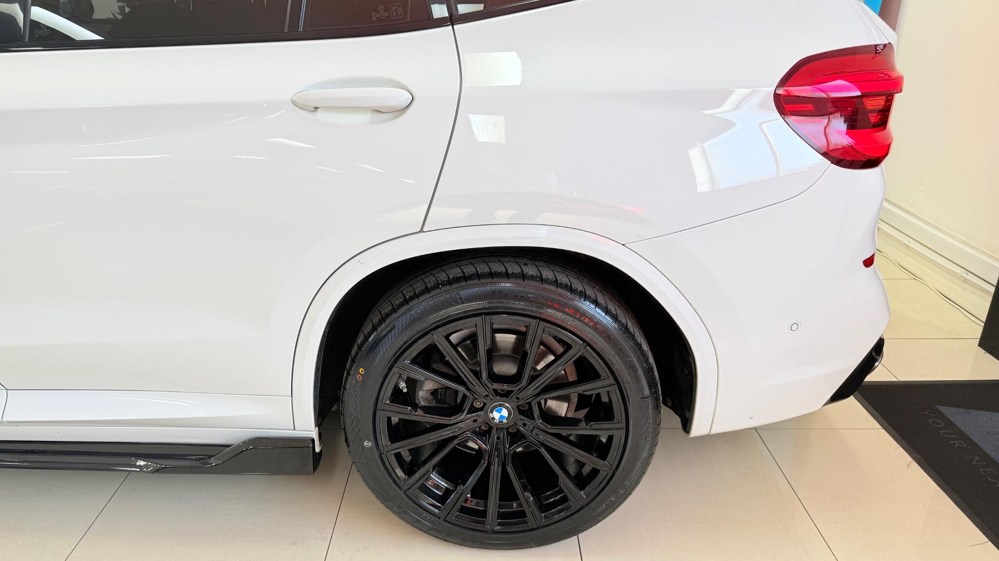 BMW X3 view 35
