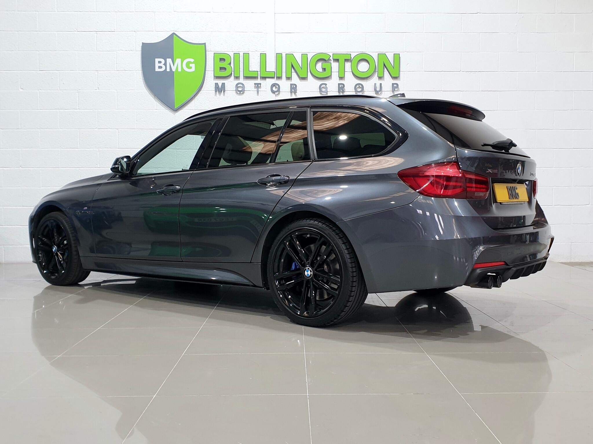 BMW 3 Series view 5
