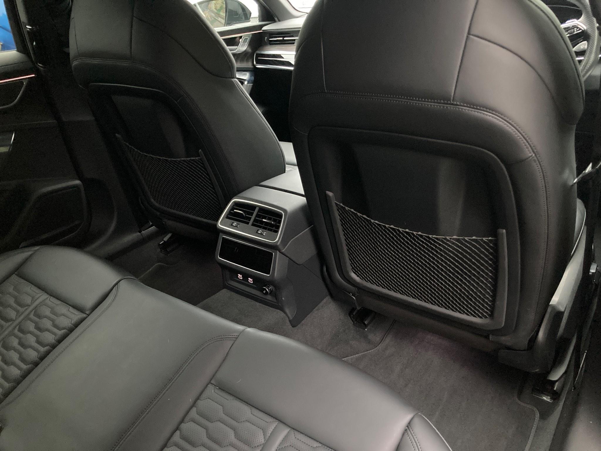 Audi RS6 view 42