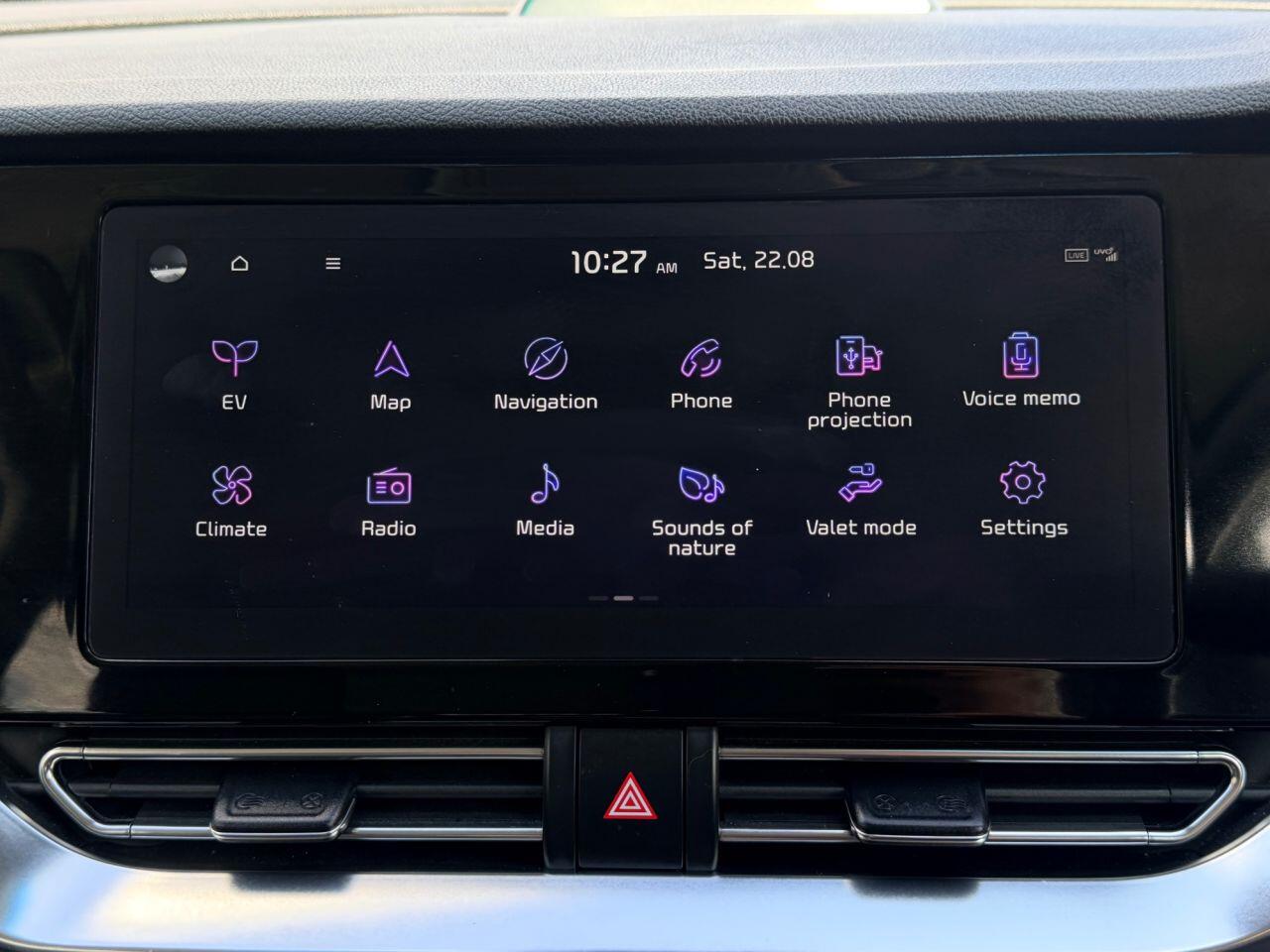 Kia Niro view 44