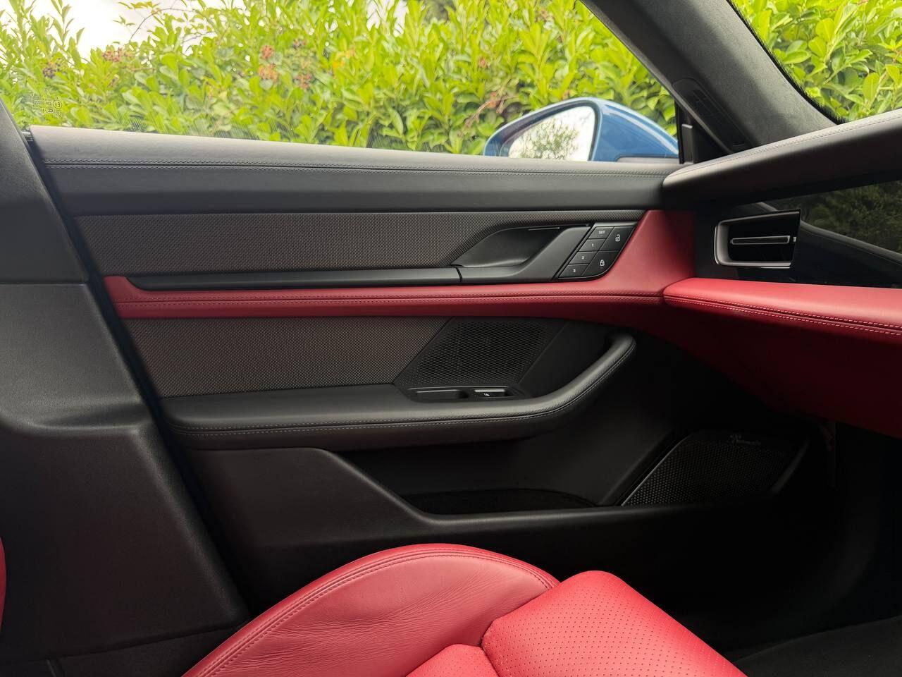 Porsche Taycan view 53