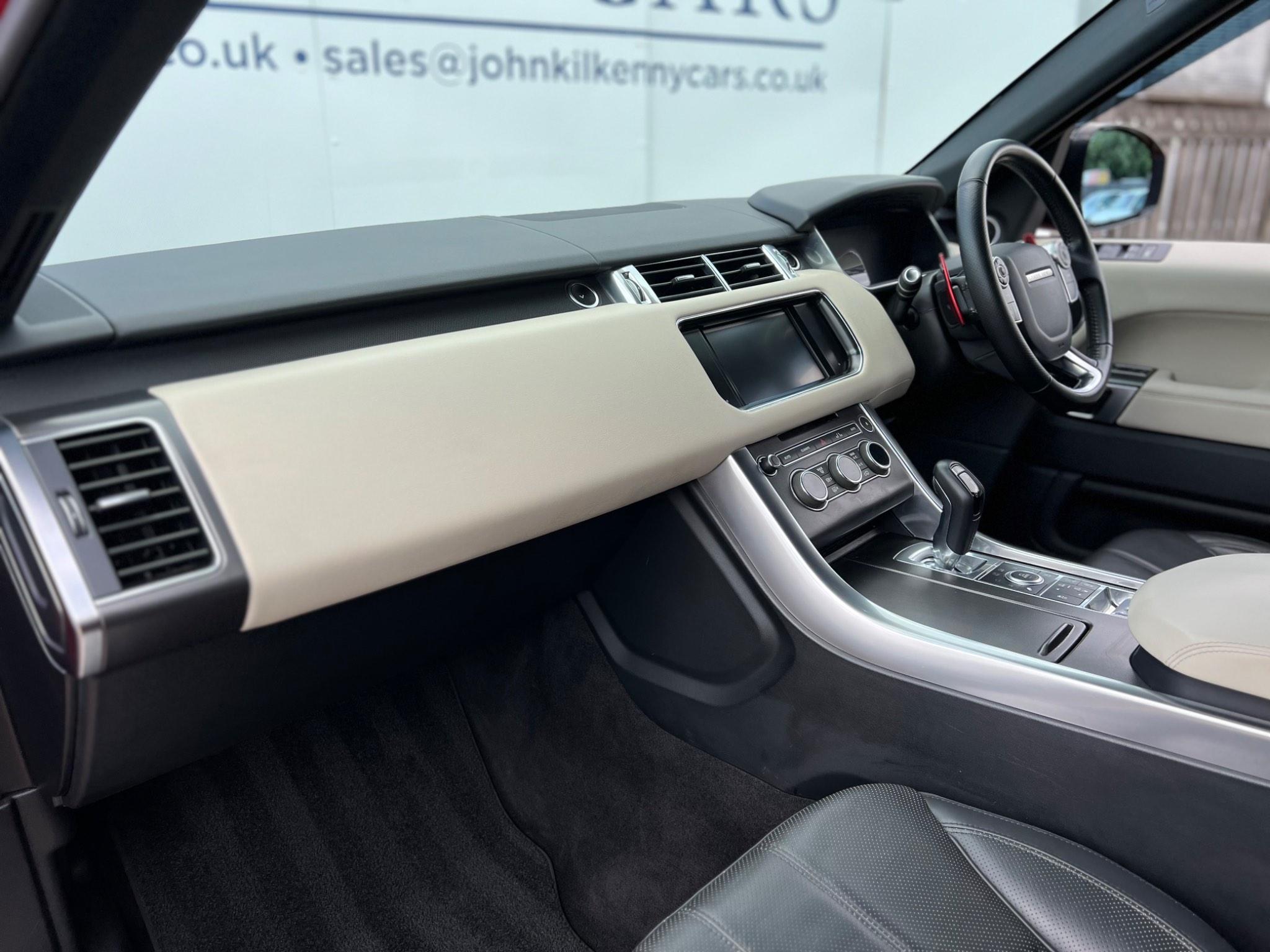 Land Rover Range Rover Sport view 17