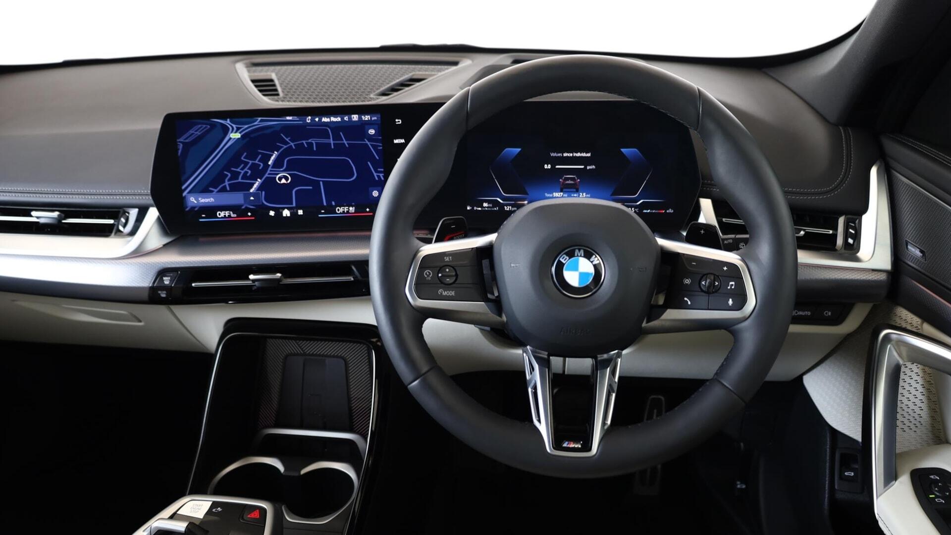 BMW X1 view 5