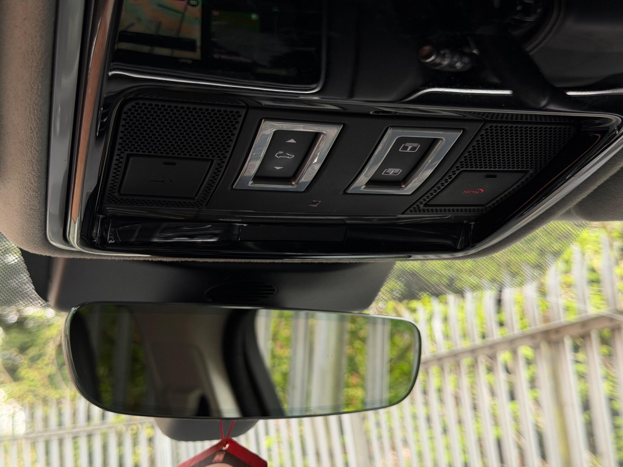Land Rover Range Rover Sport view 63