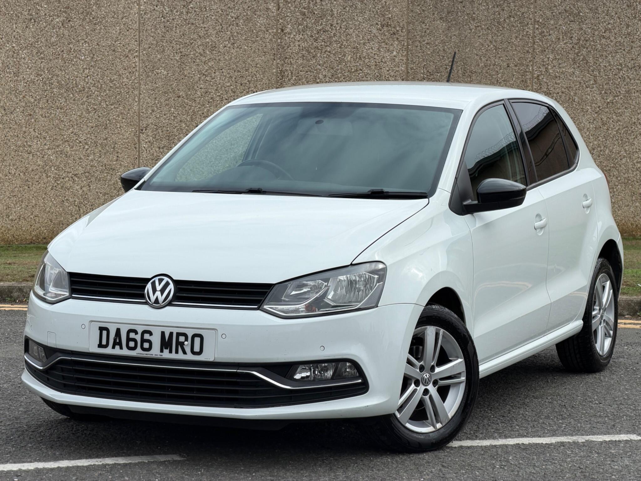 Volkswagen Polo view 11