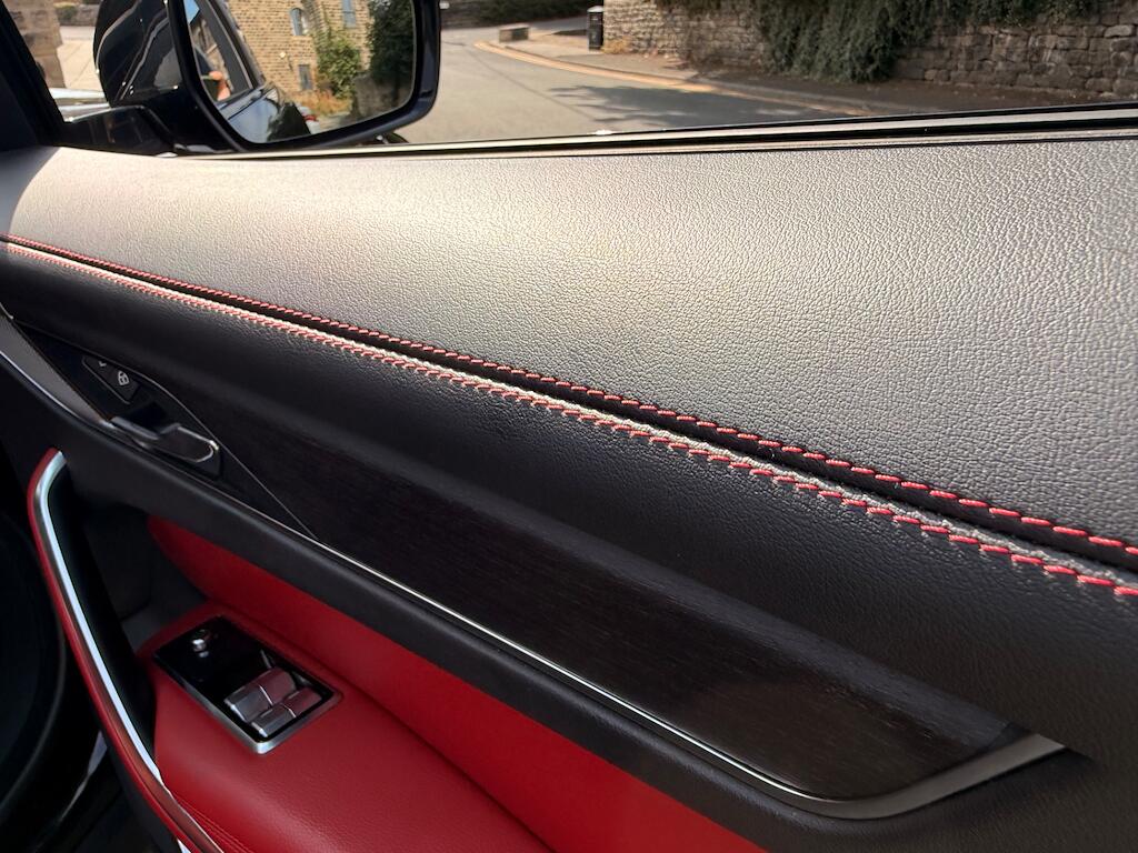 Jaguar F-Pace view 29