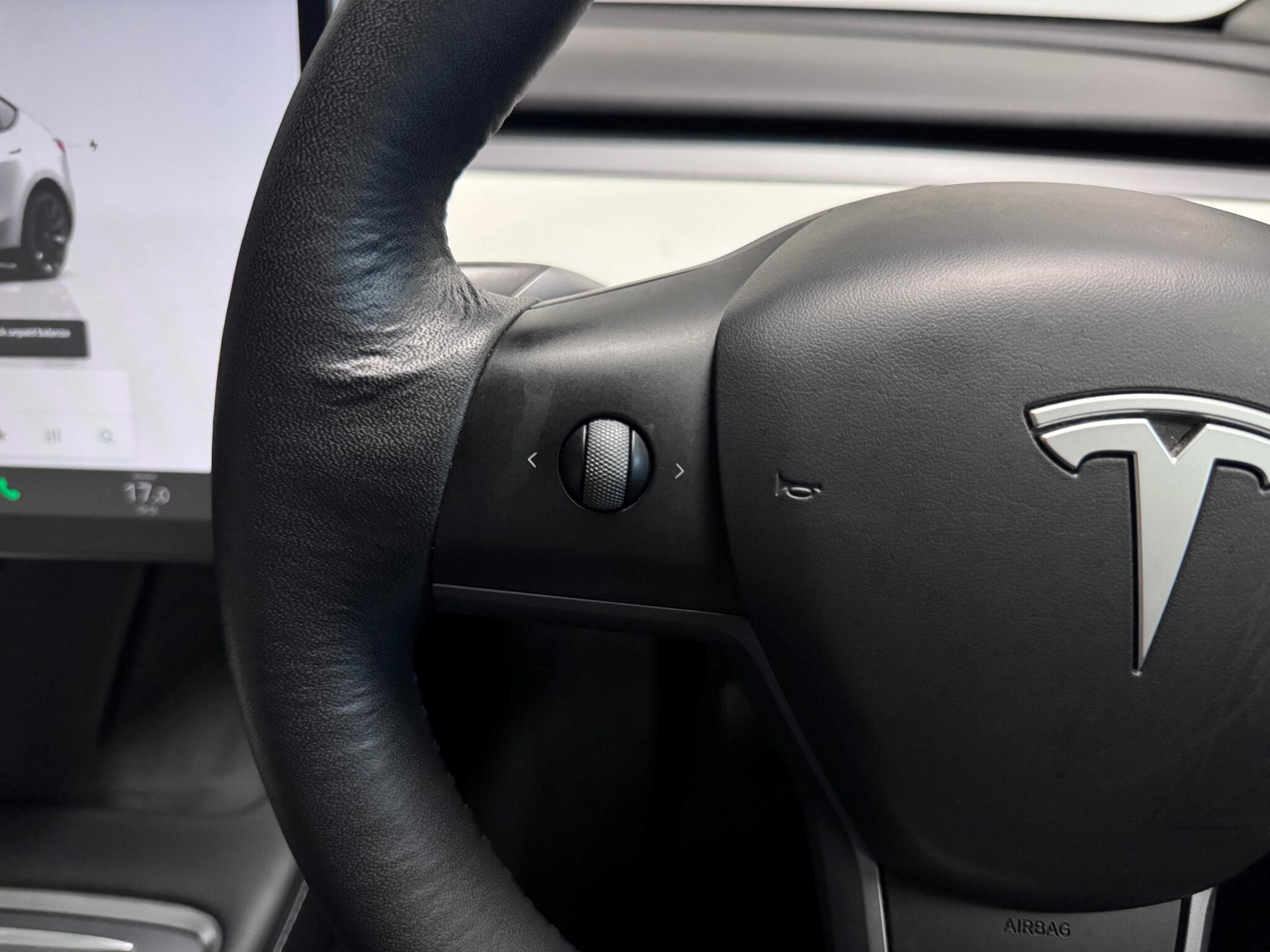 Tesla Model Y view 13