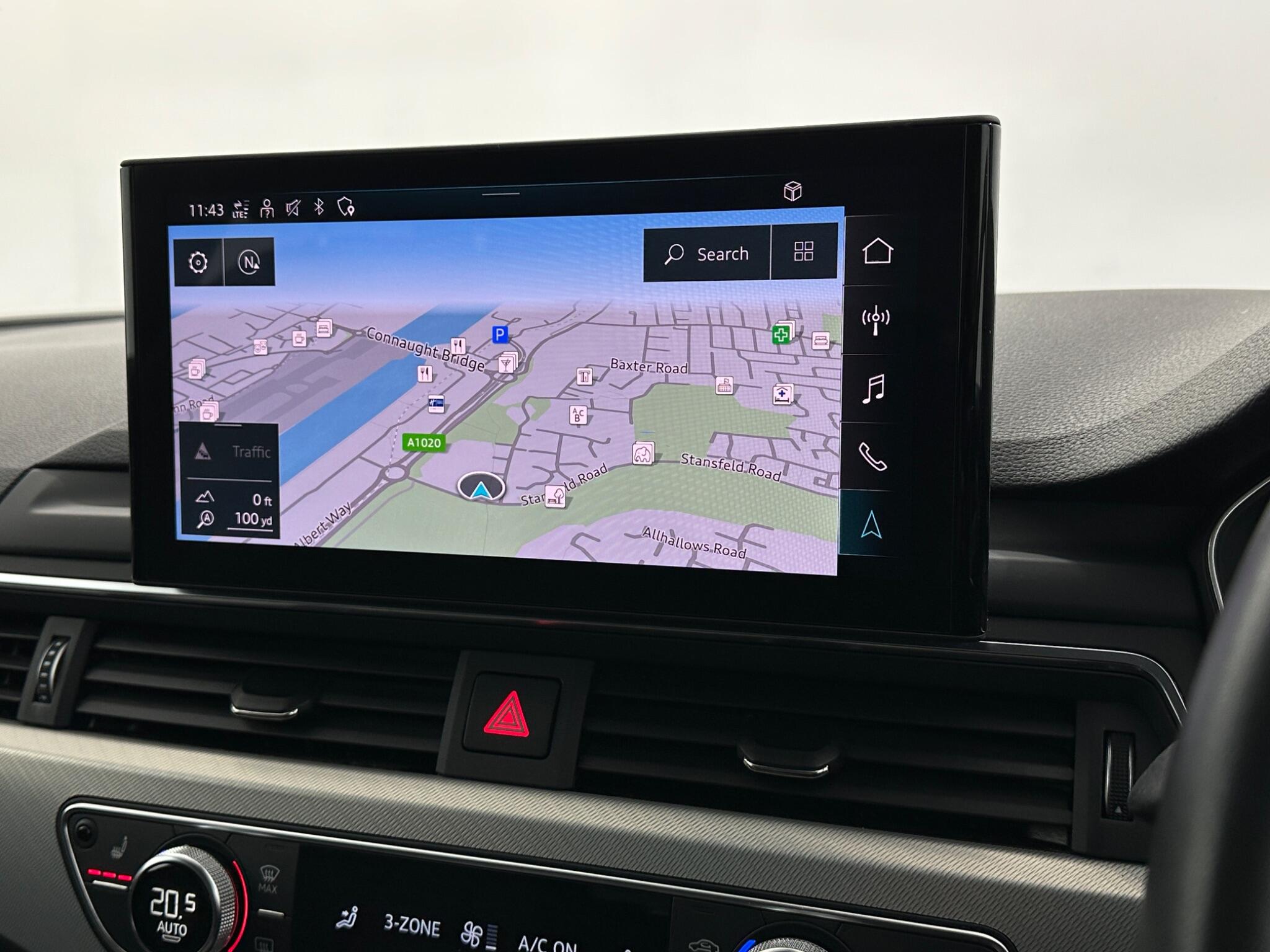 Audi A4 view 22