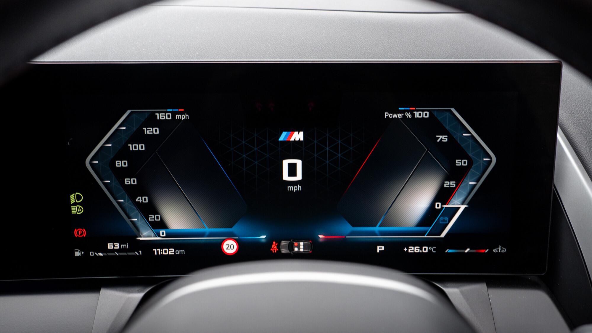 BMW X3 view 34