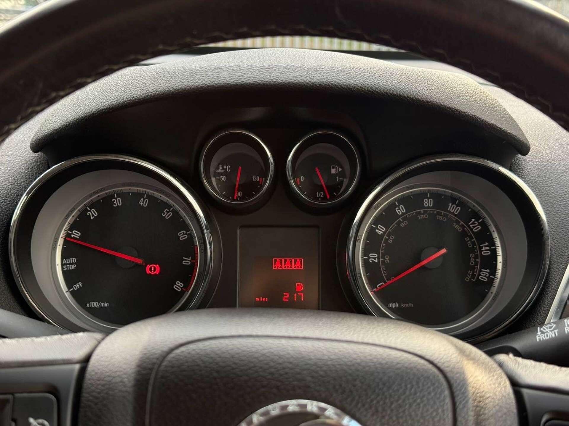 Vauxhall Mokka view 50