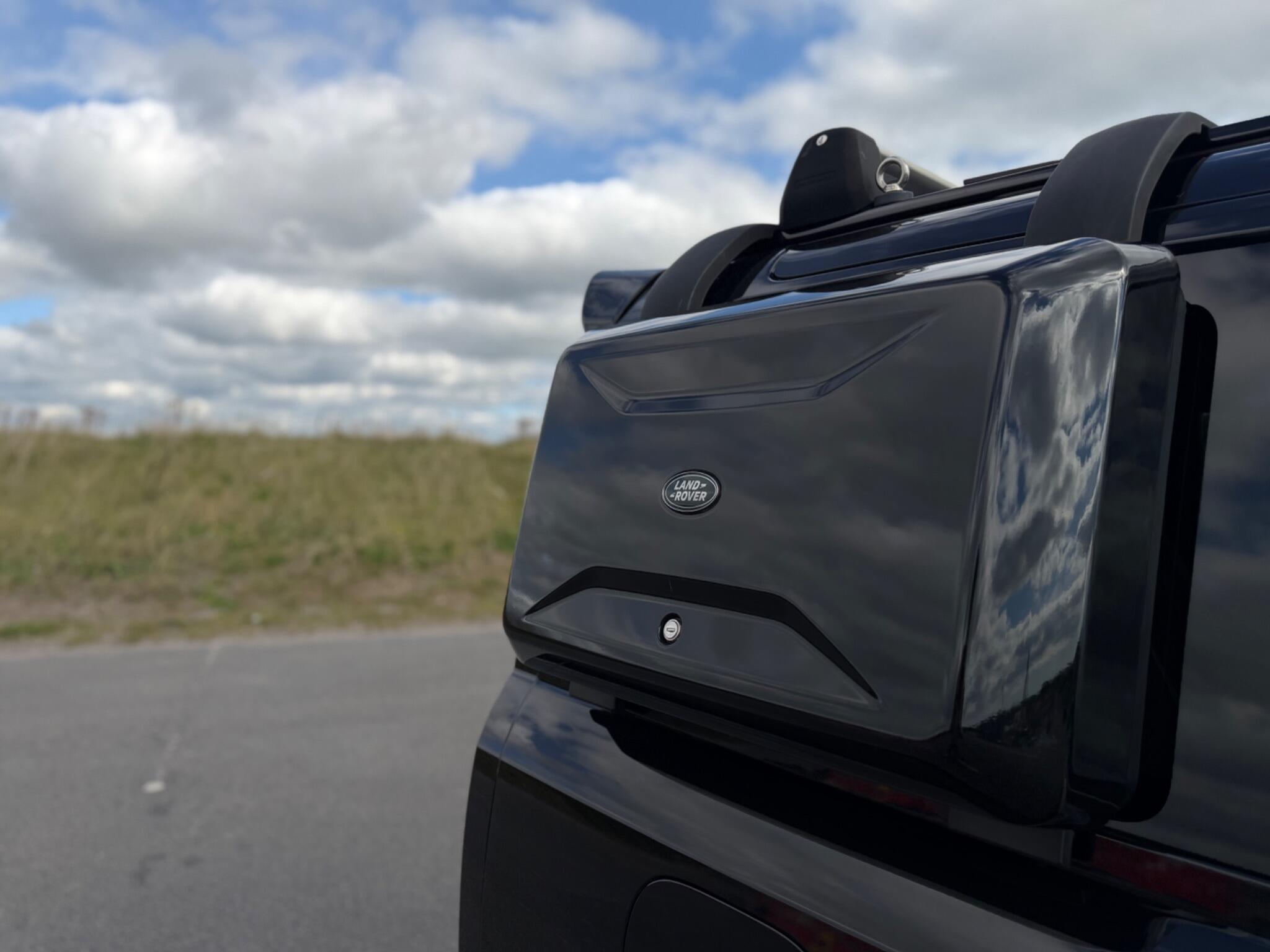 Land Rover Defender view 59