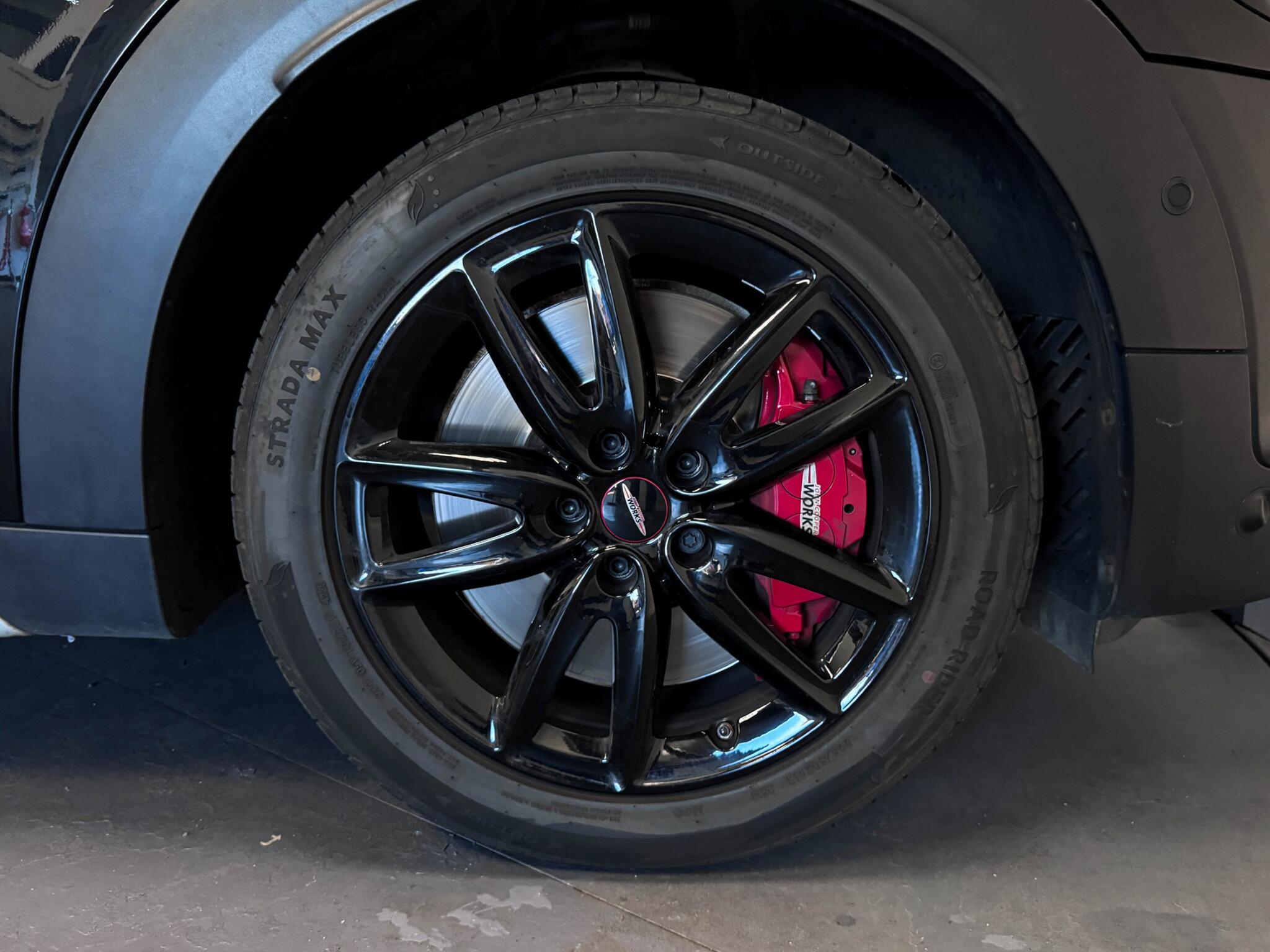Mini Countryman view 60