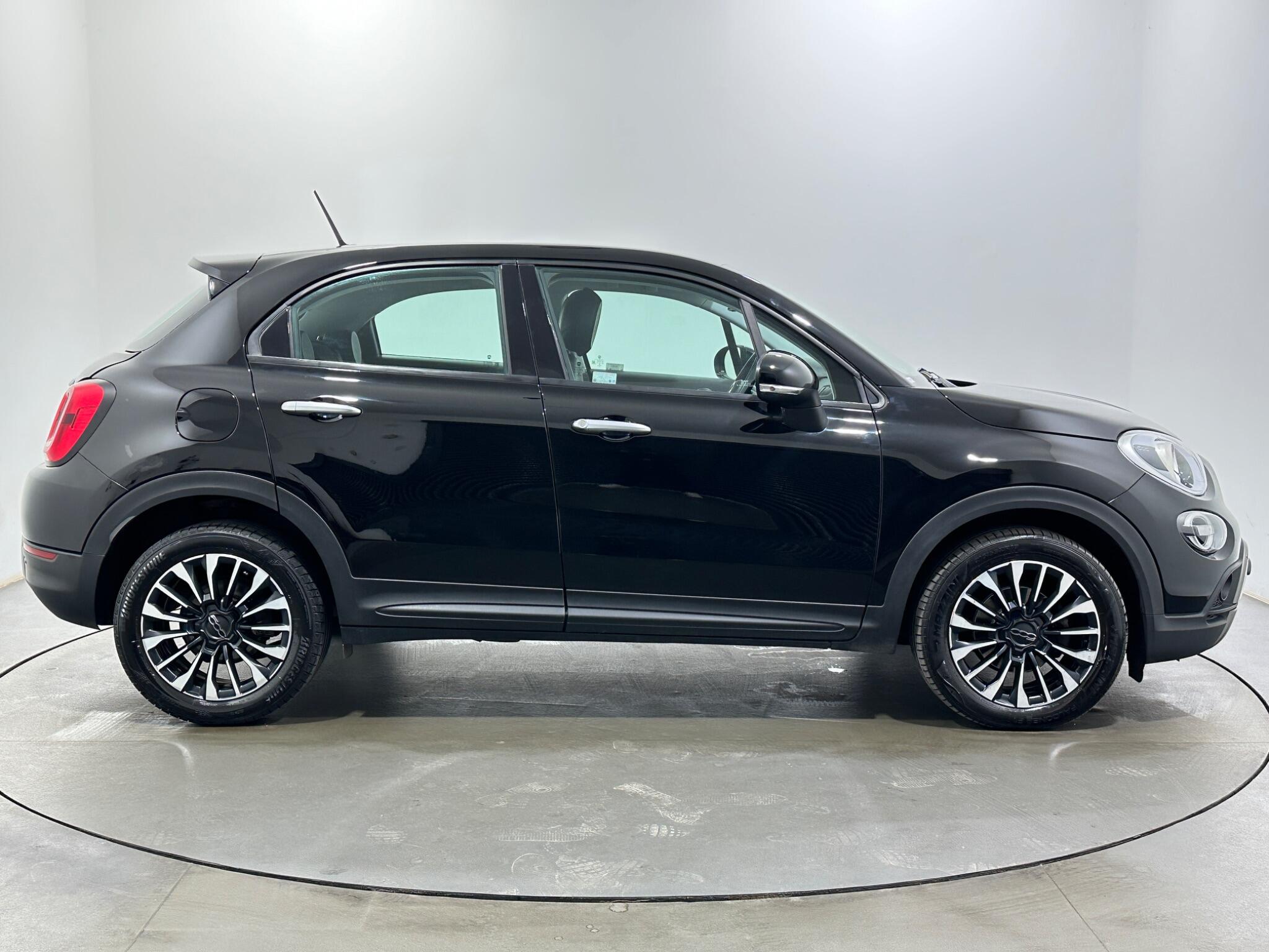 Fiat 500x view 9