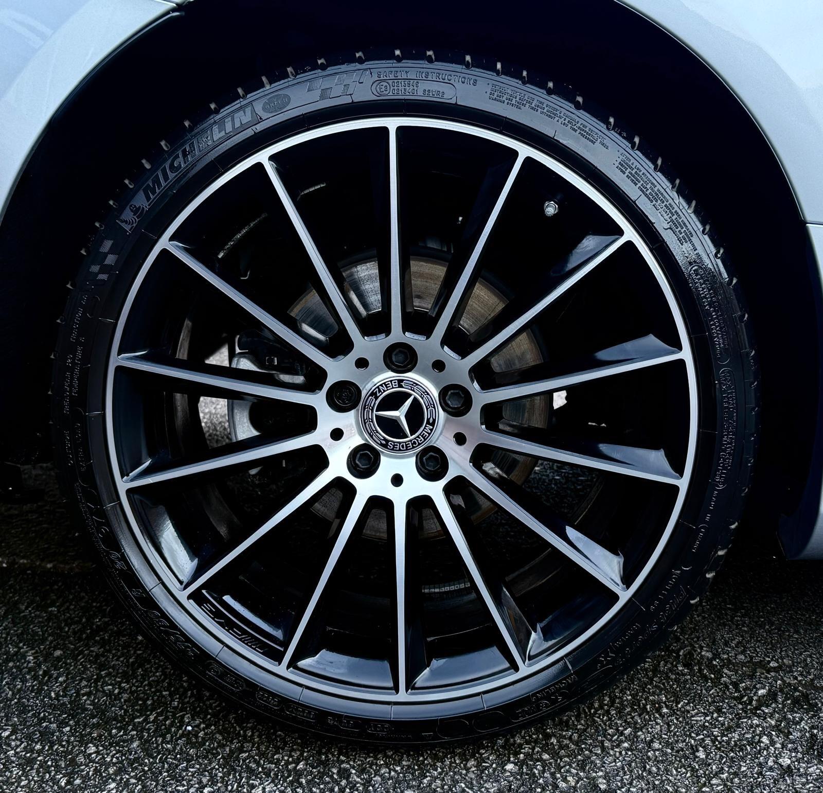Mercedes-Benz E-Class view 13