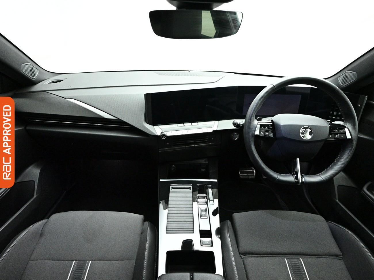 Vauxhall Astra view 2