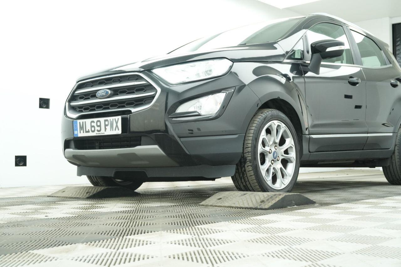 Ford Ecosport view 6