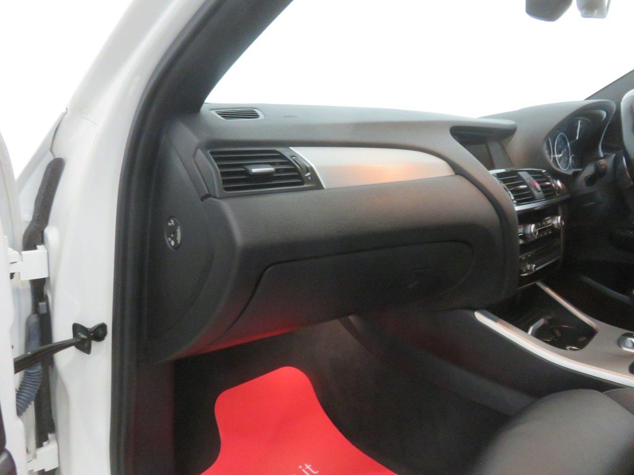 BMW X4 view 33