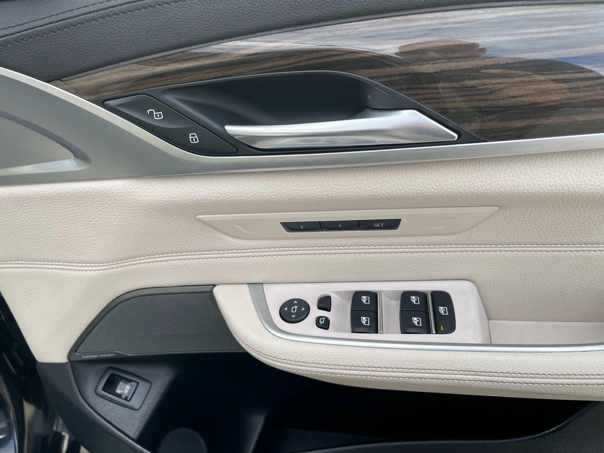 BMW 6 Series view 41