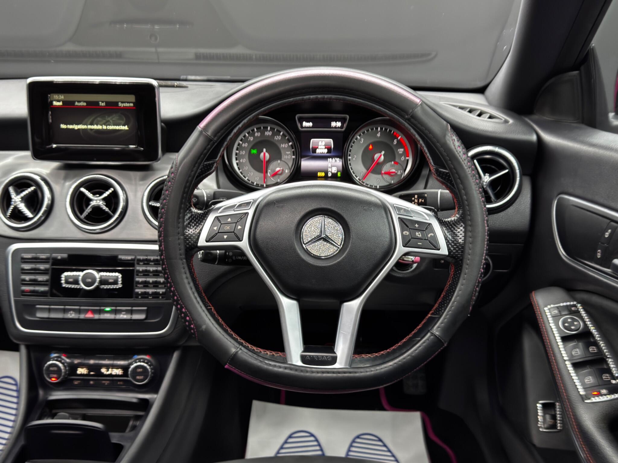 Mercedes-Benz Cla view 17