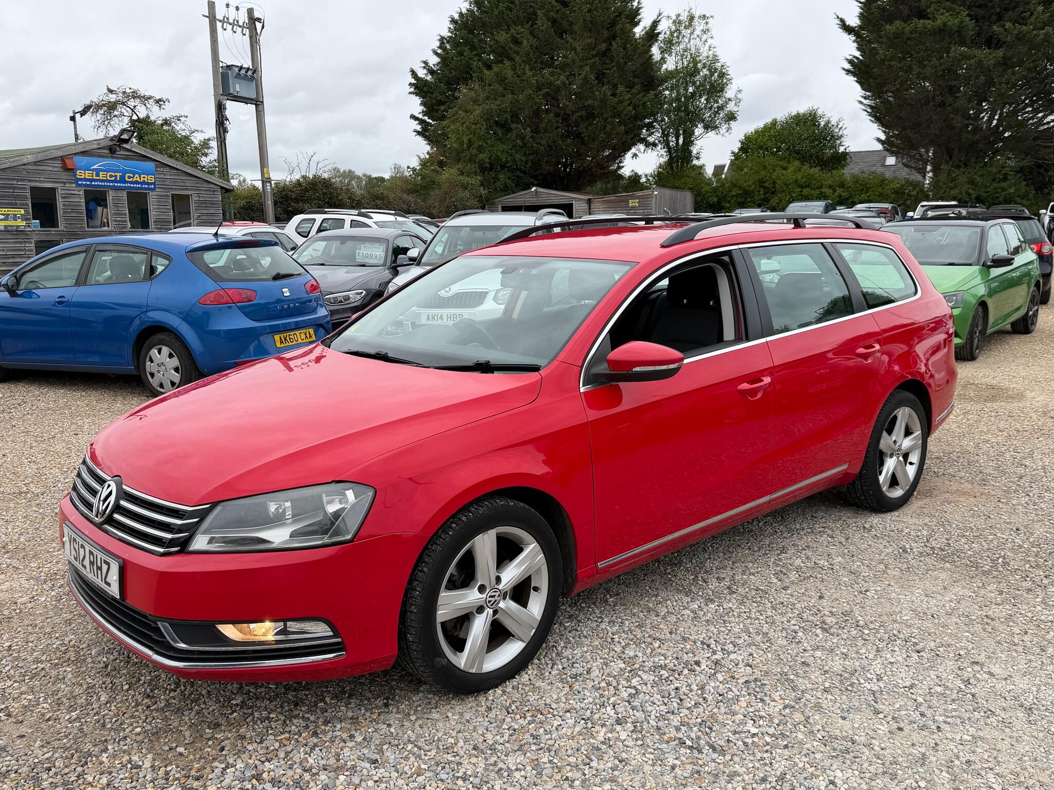 Volkswagen Passat view 5