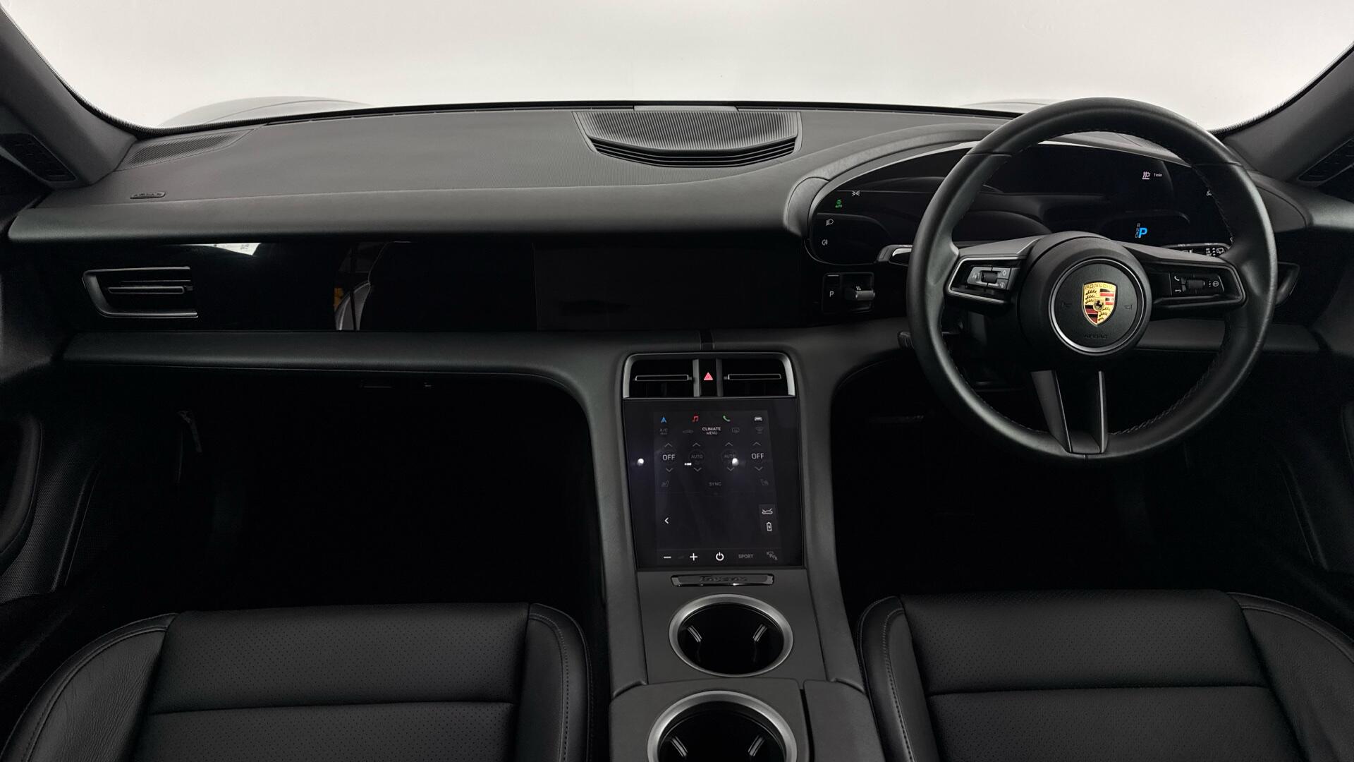 Porsche Taycan view 11