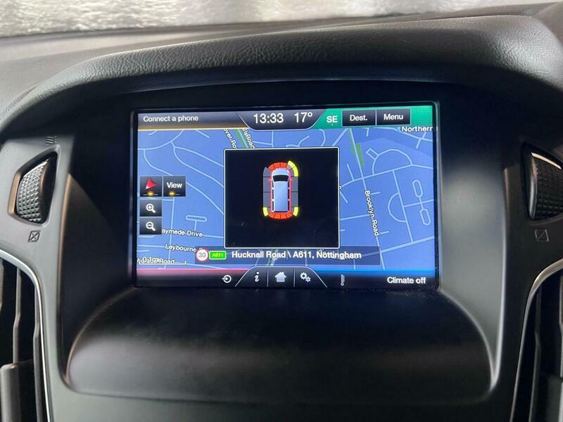 2014 Ford Focus image 35