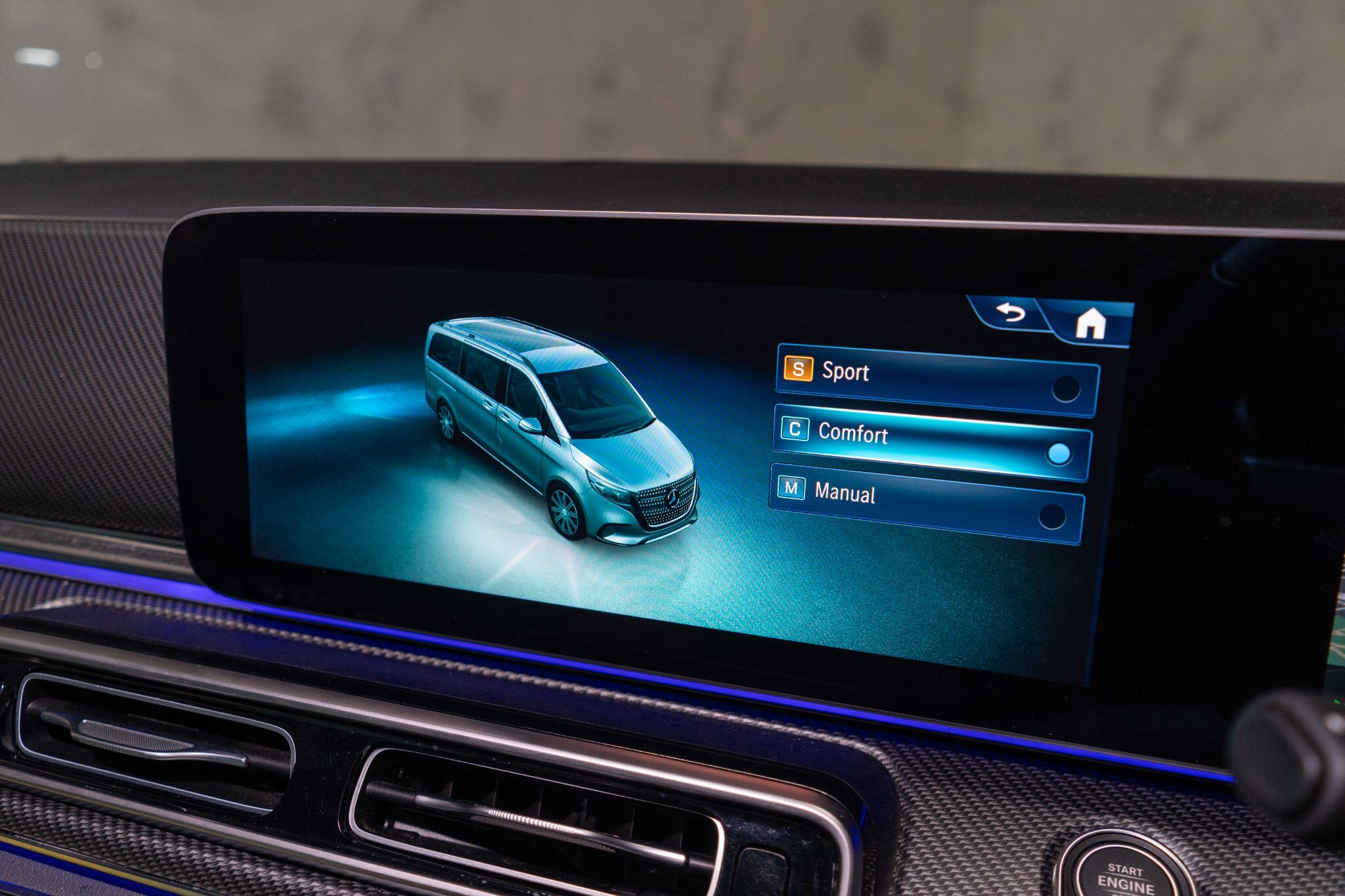 Mercedes-Benz V-Class view 28