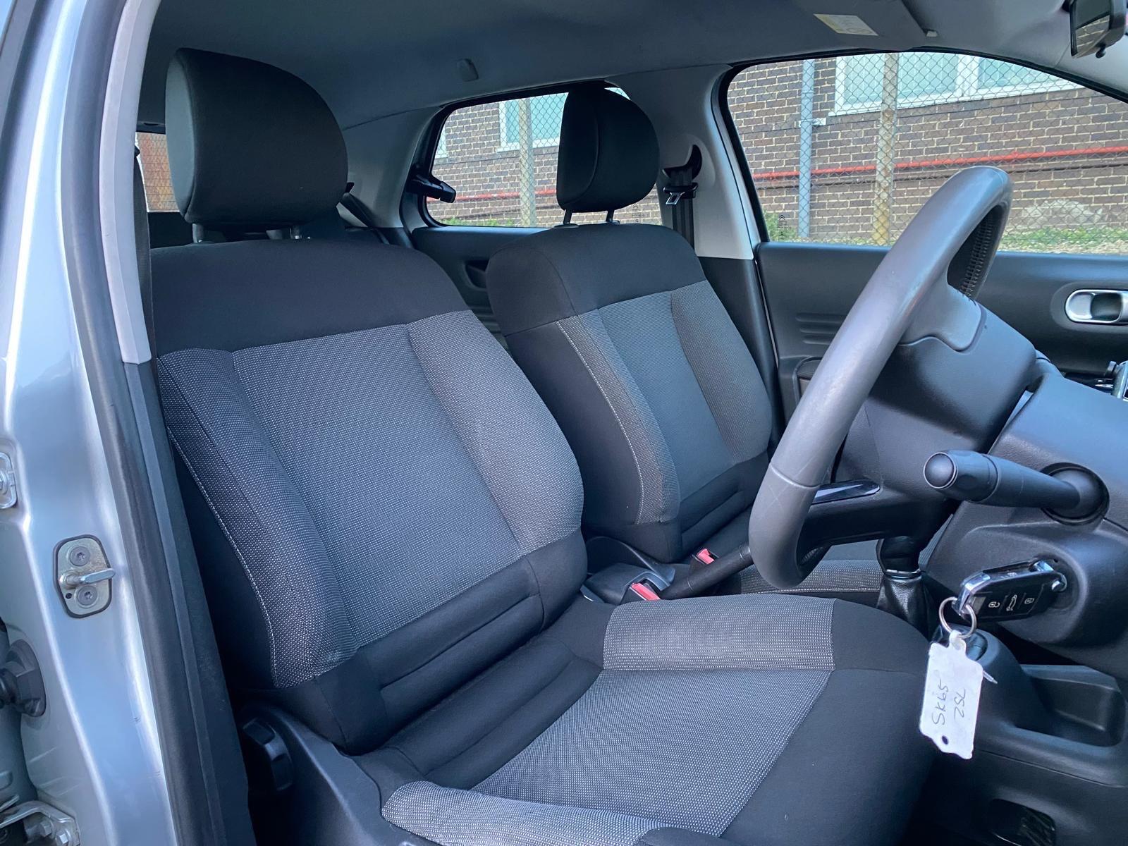 Citroen C4 Cactus view 14