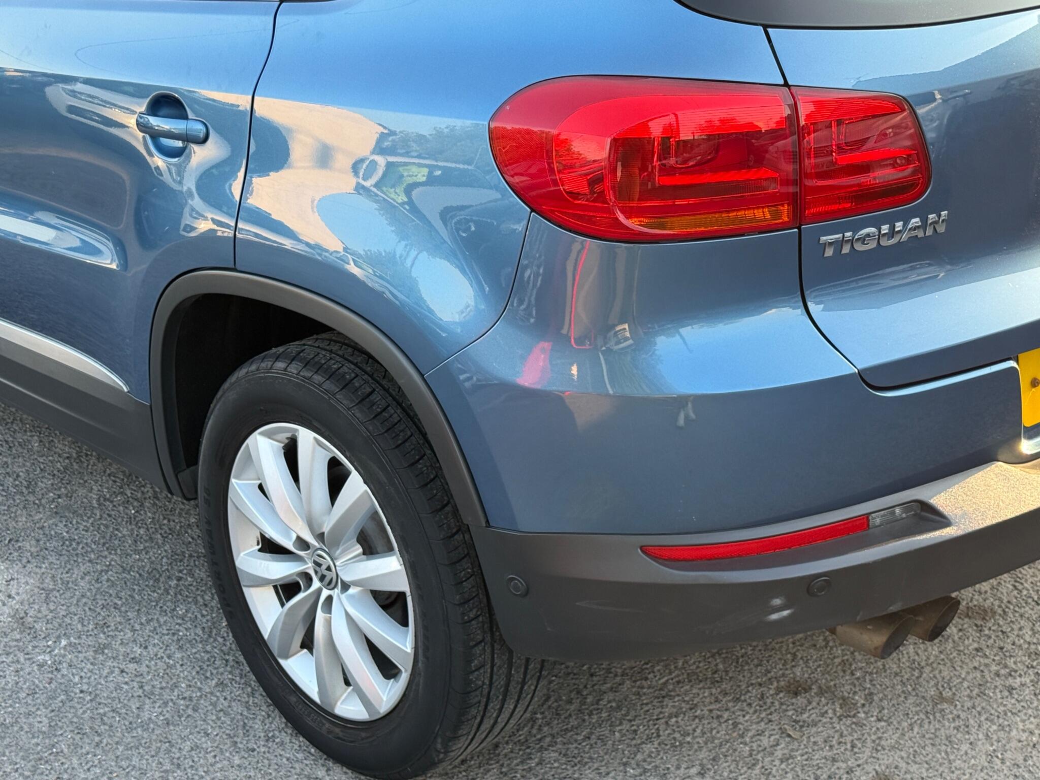Volkswagen Tiguan - Image 24