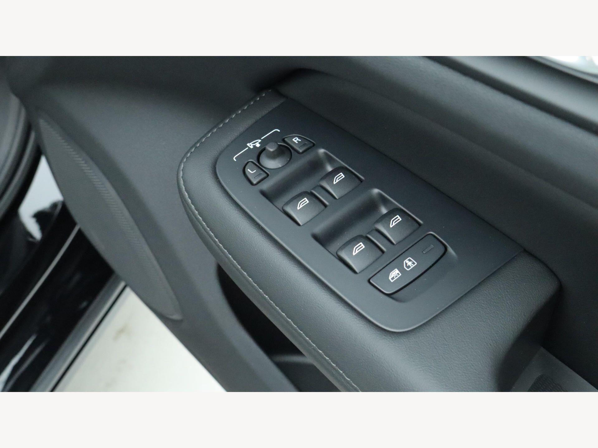 Volvo V60 view 25