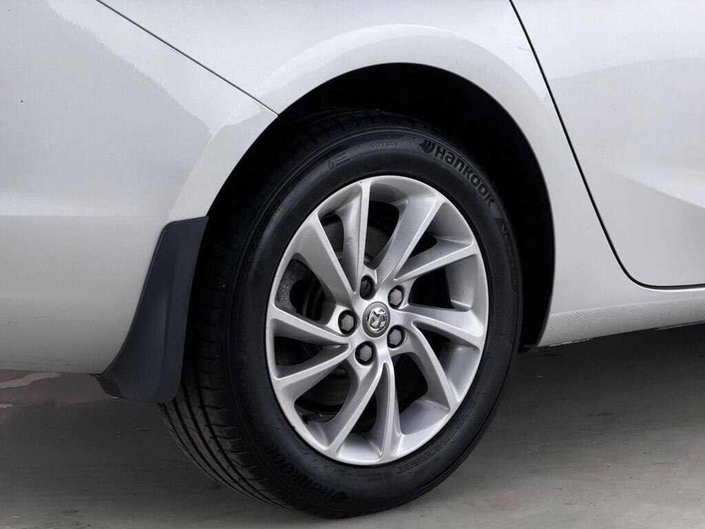 Vauxhall Astra view 10