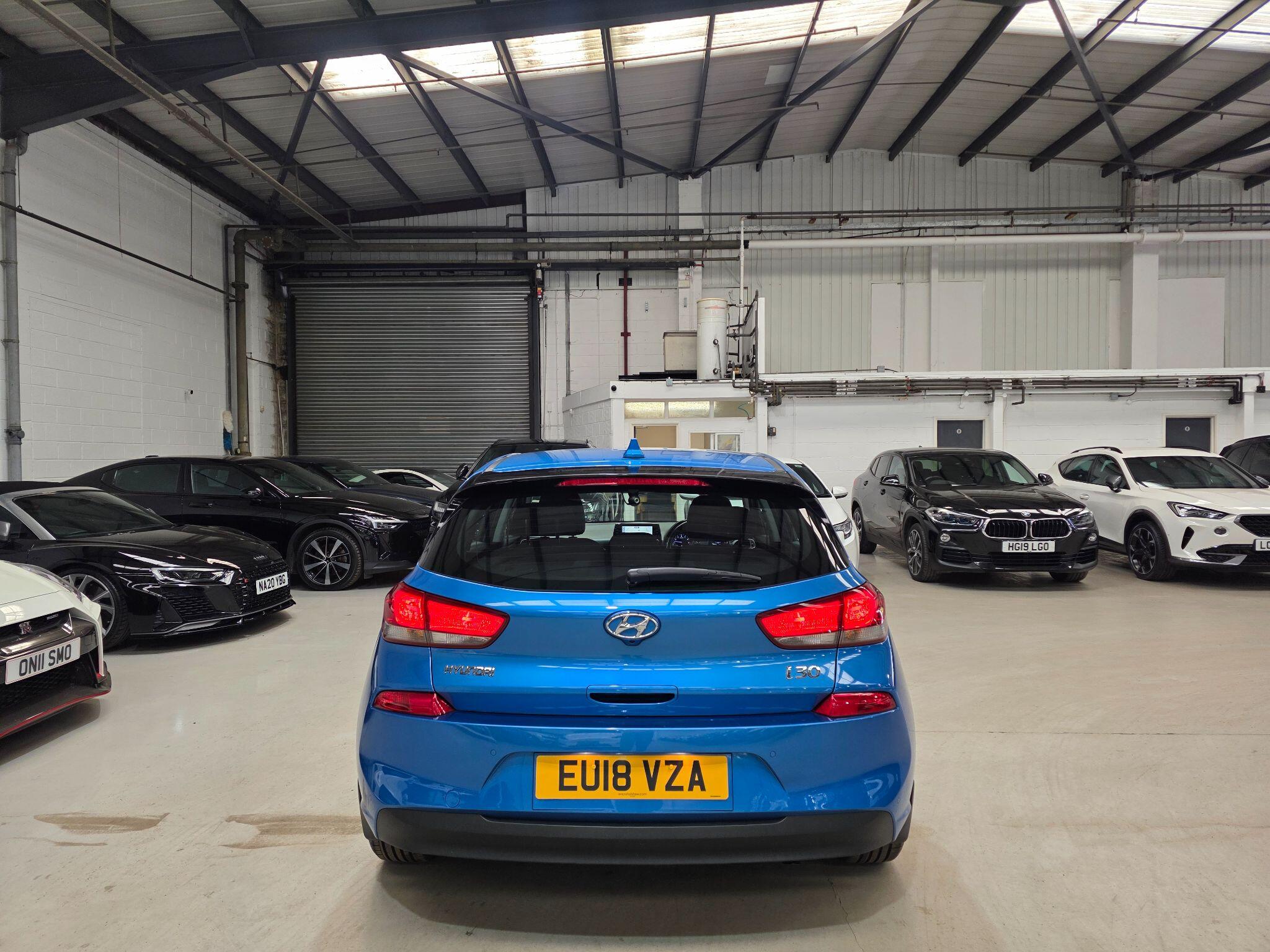 Hyundai i30 view 4