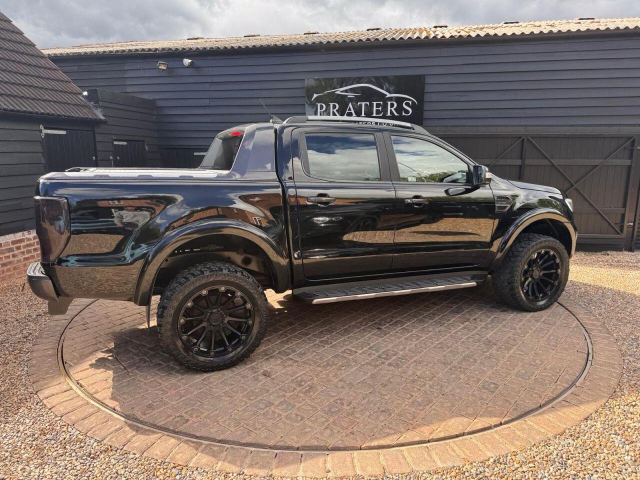 Ford Ranger view 32