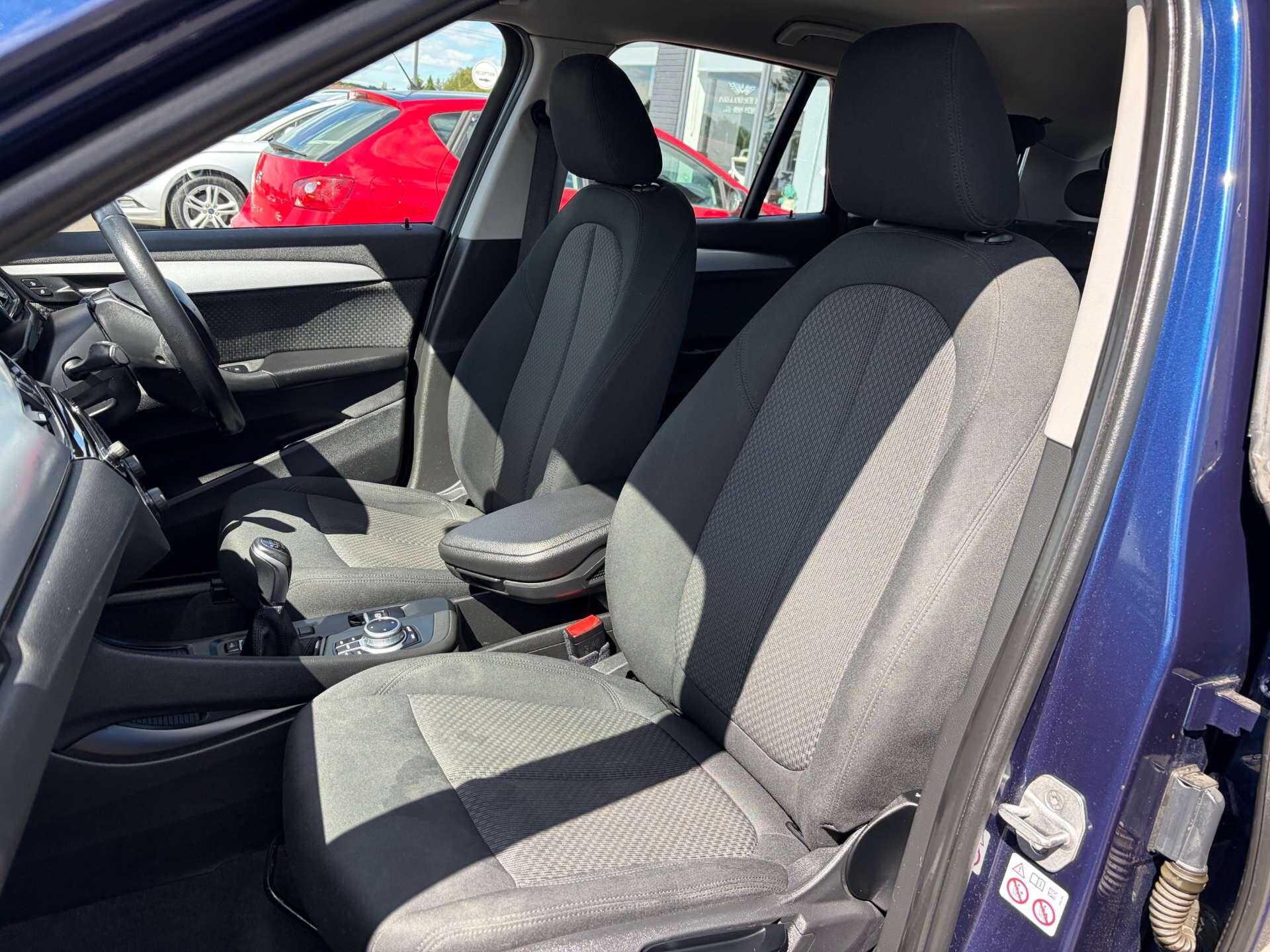 BMW X1 view 17