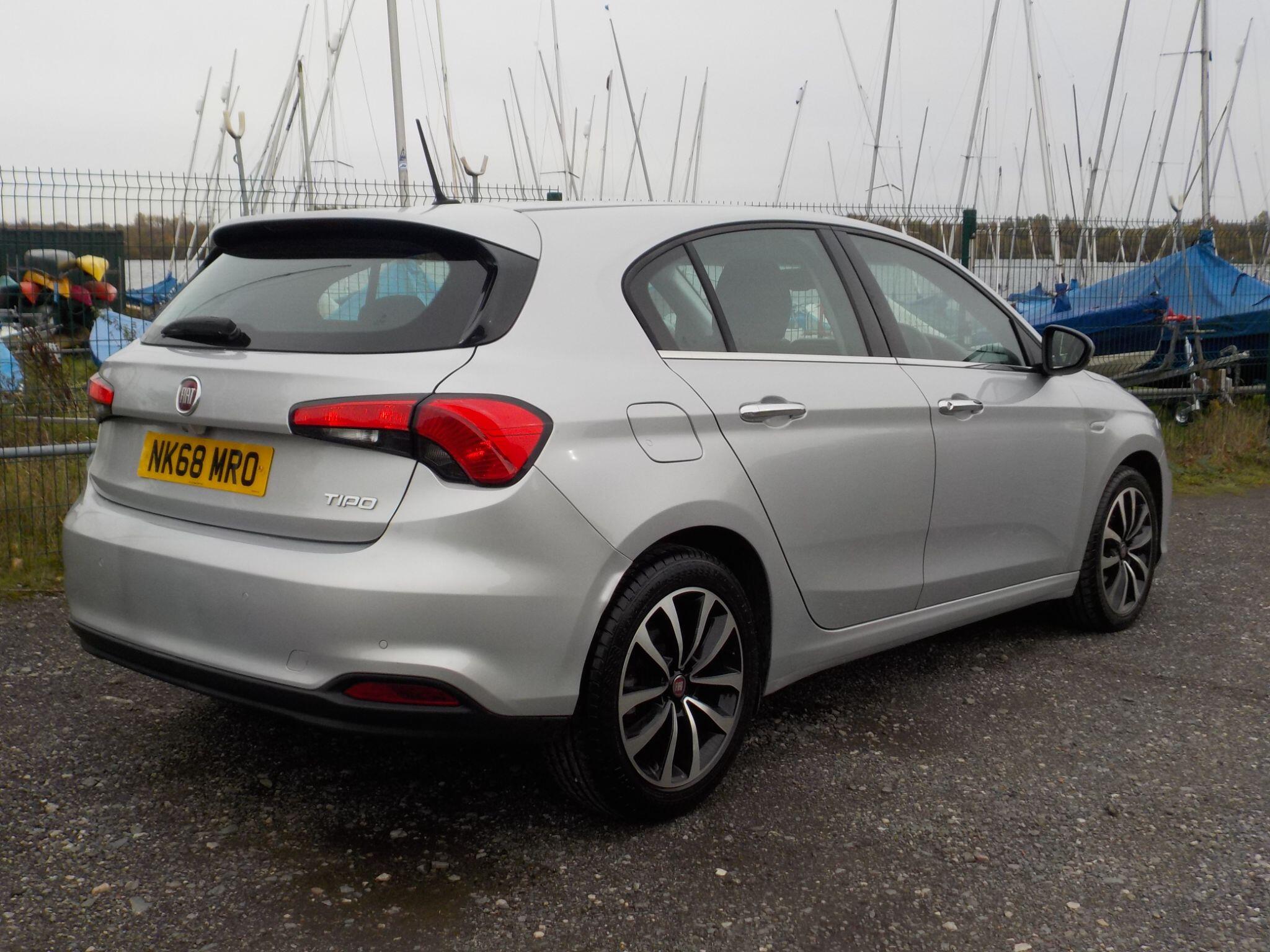 Fiat Tipo 1.3 MultiJetII Lounge Euro 6 (s/s) 5dr