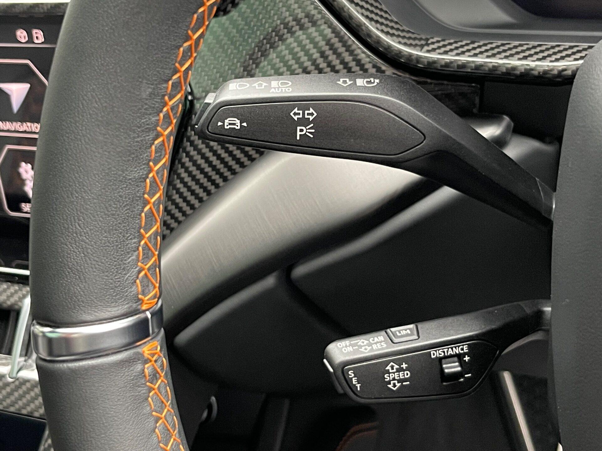 Lamborghini Urus view 67