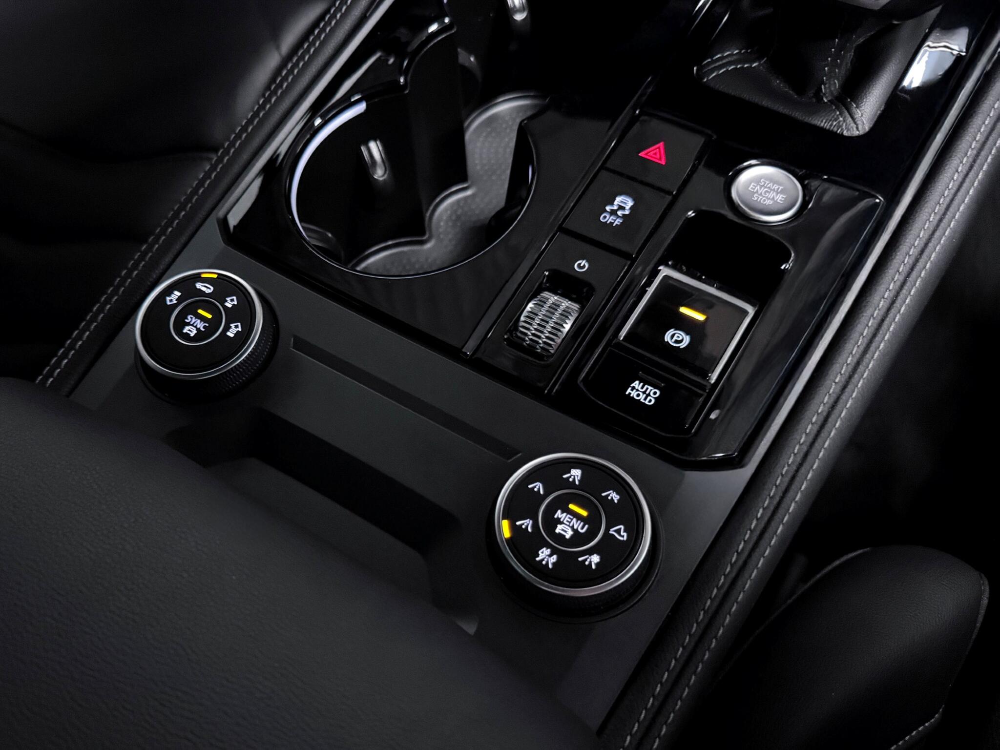 Volkswagen Touareg view 29