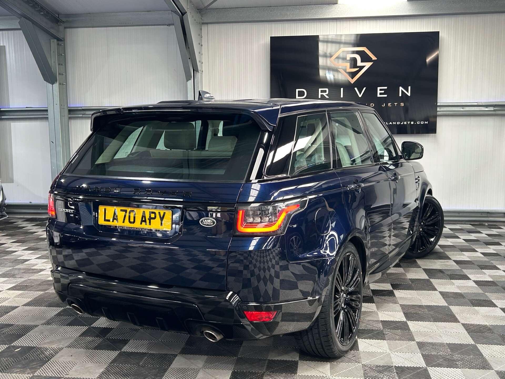 Land Rover Range Rover Sport view 15