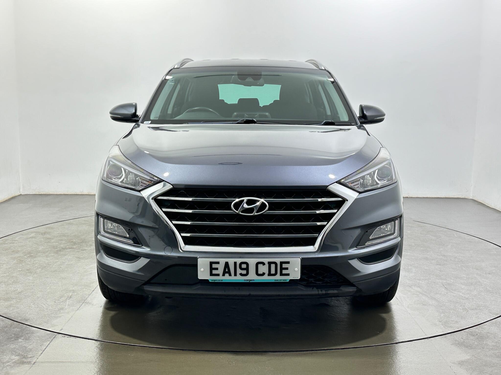 Hyundai Tucson view 3
