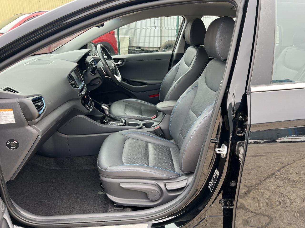 Hyundai Ioniq view 24