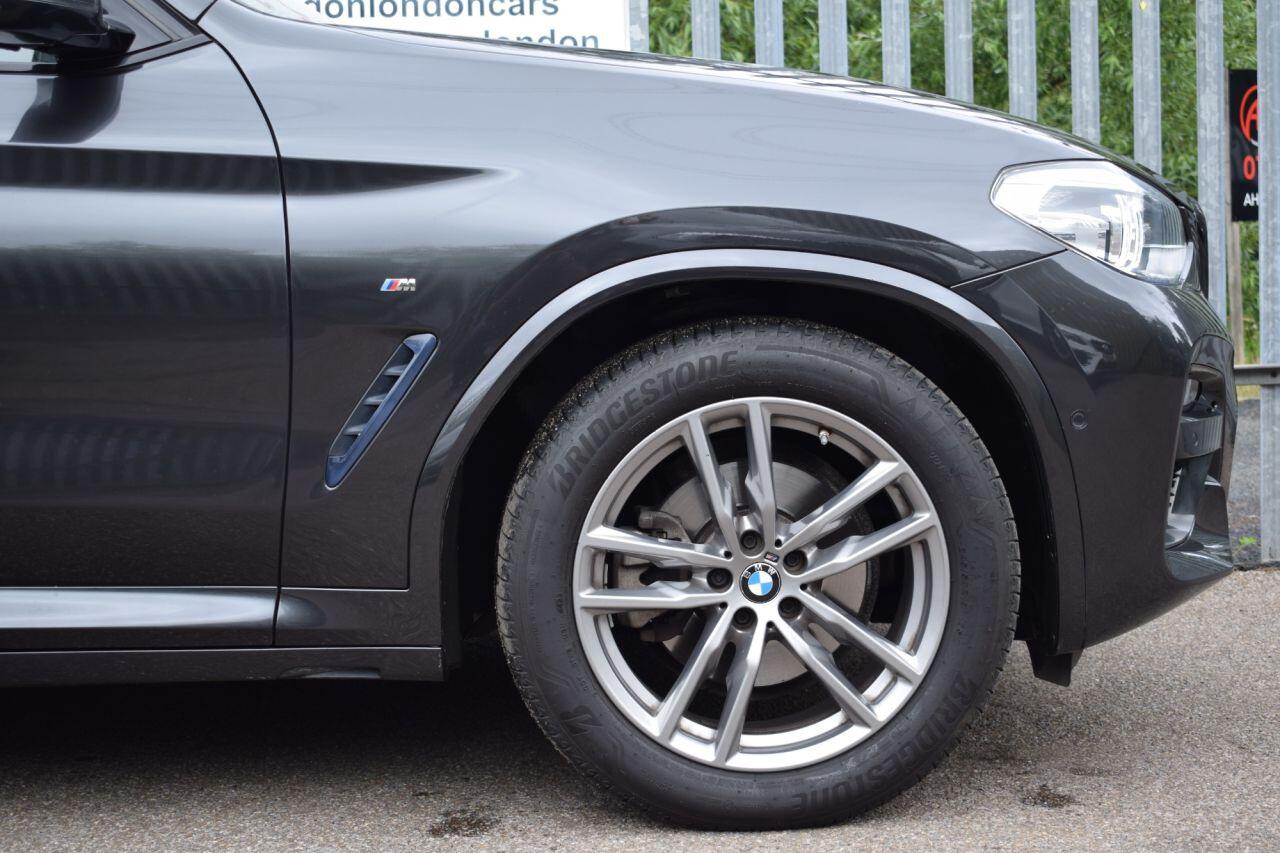 BMW X3 view 10