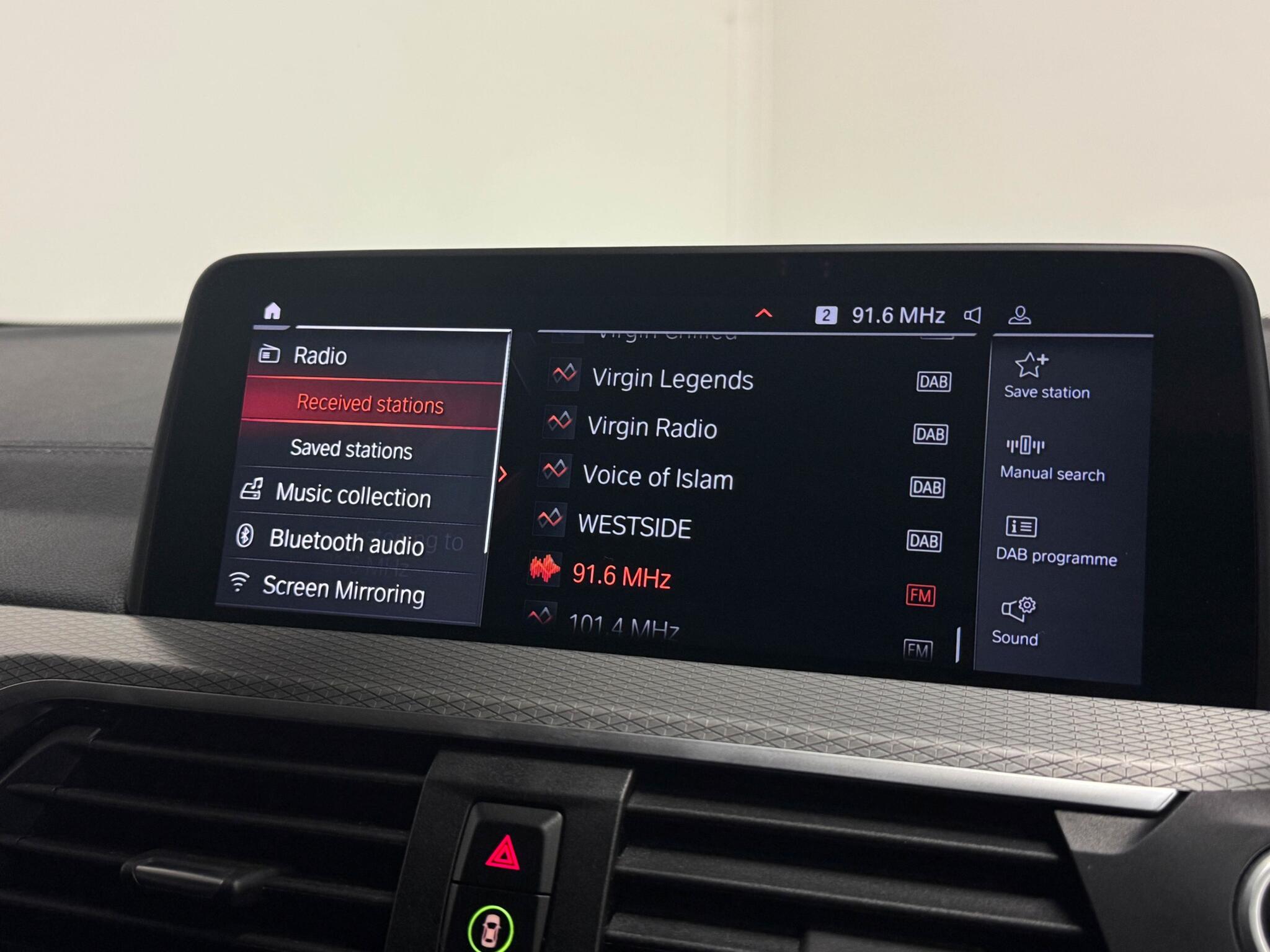 BMW X4 view 43