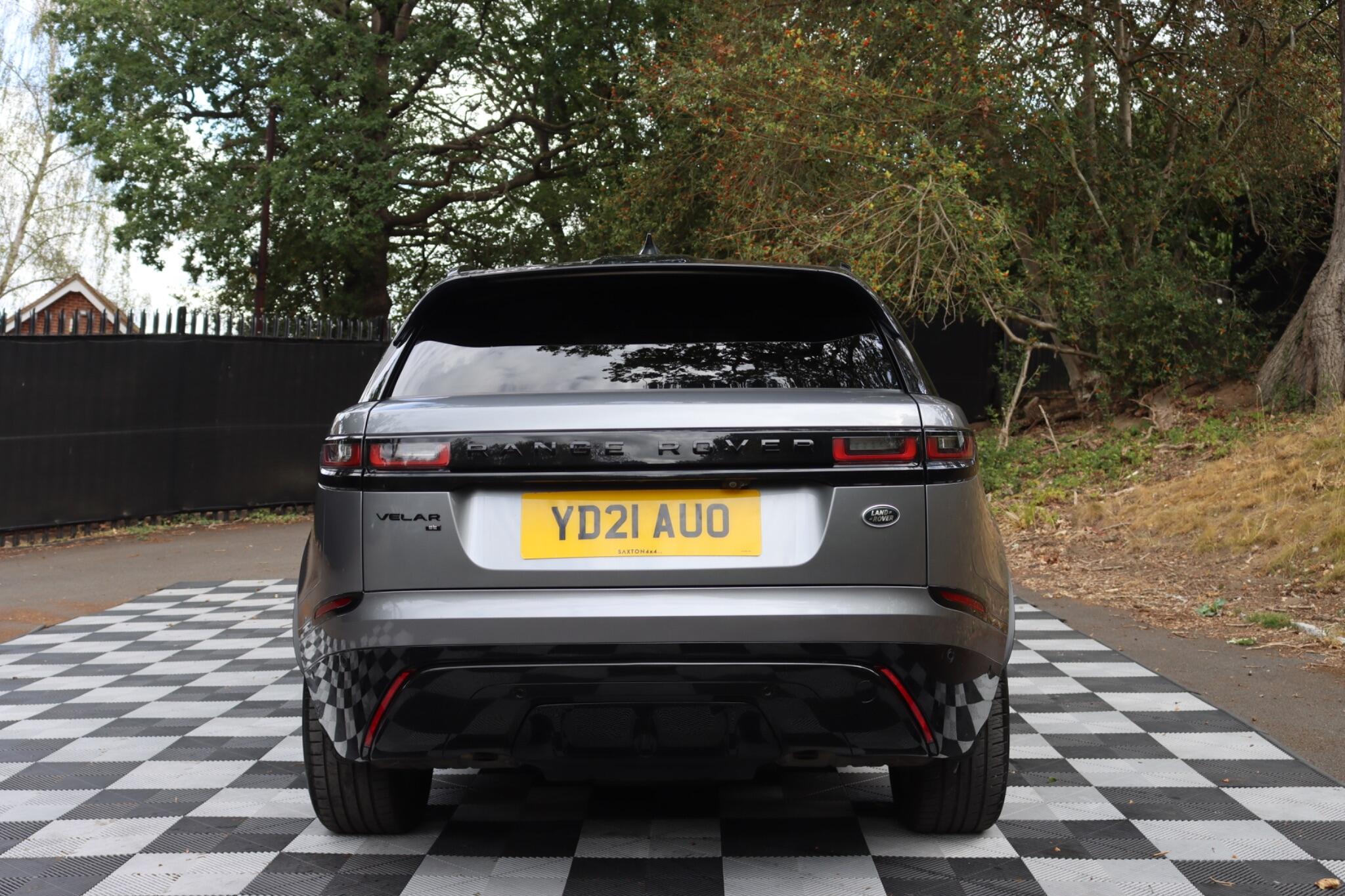 Land Rover Range Rover Velar view 18
