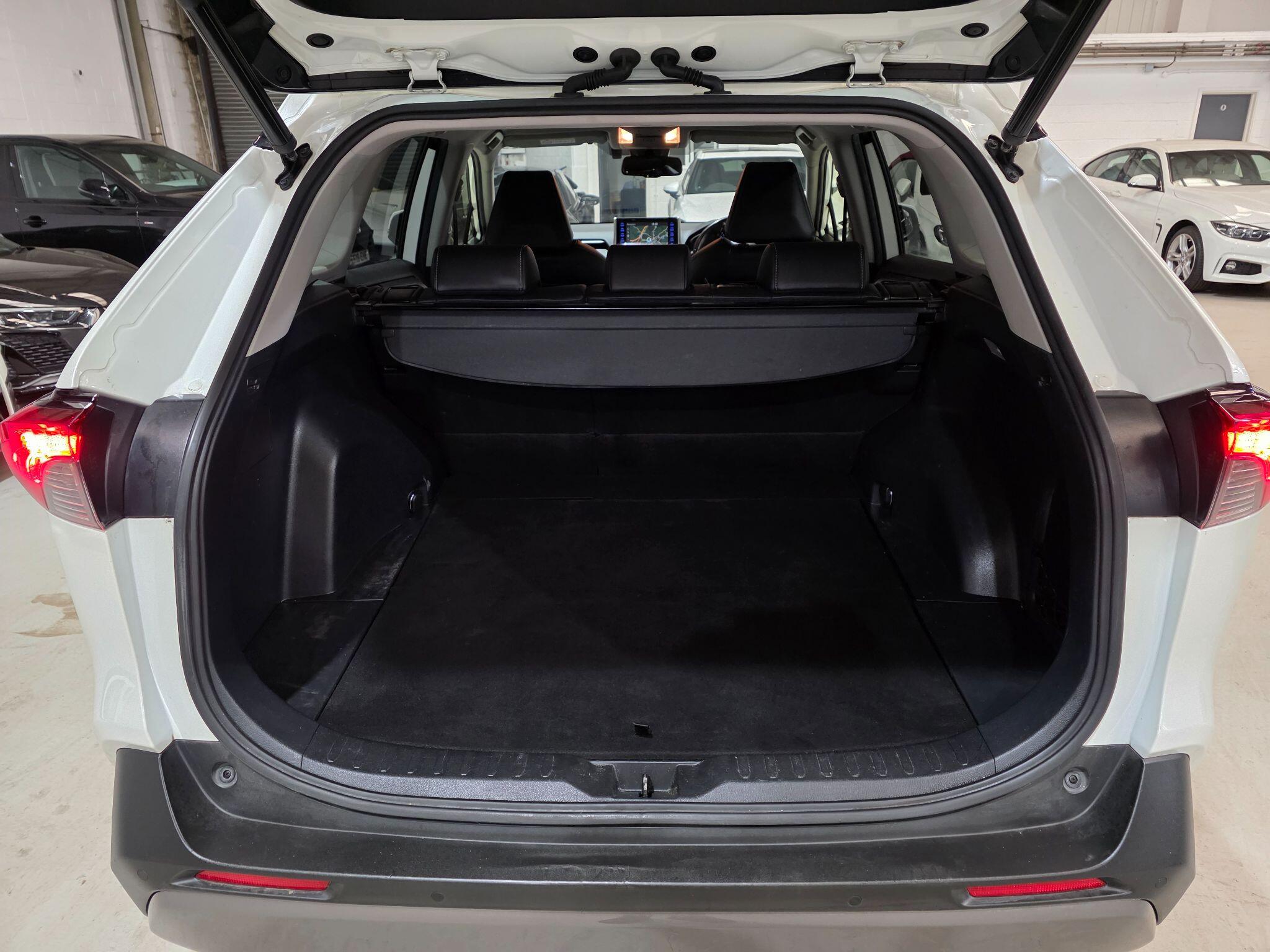 Toyota Rav4 view 30