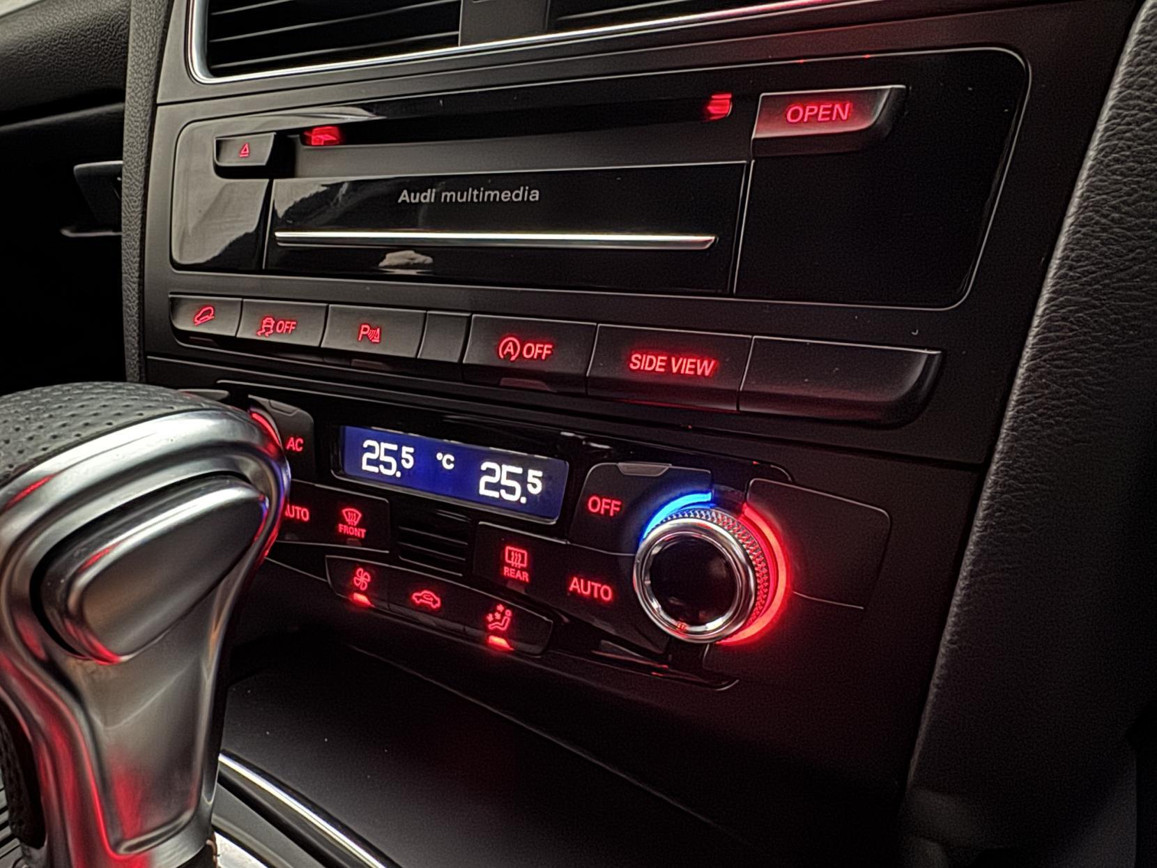 Audi Q5 view 72