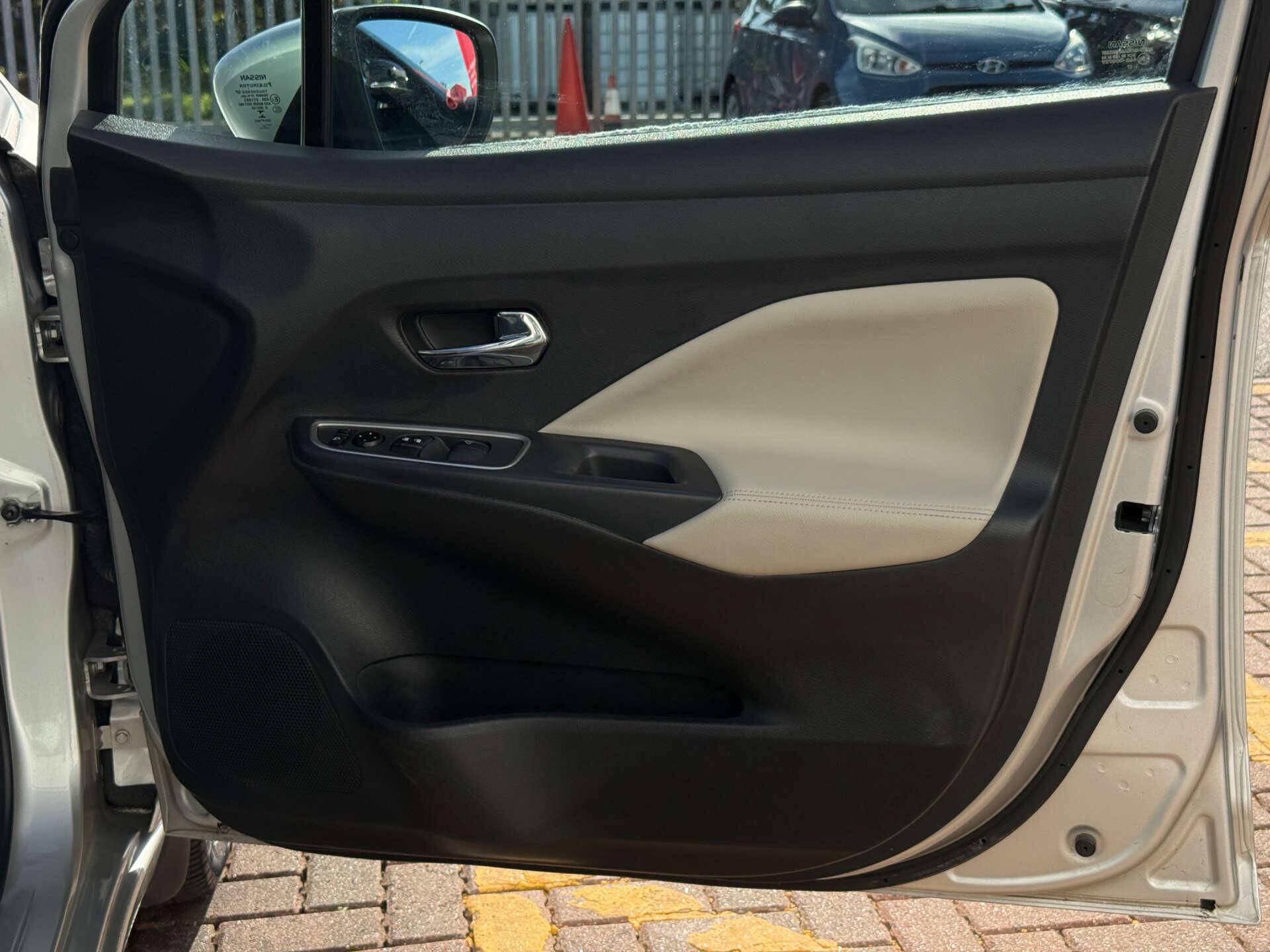 Nissan Micra view 18