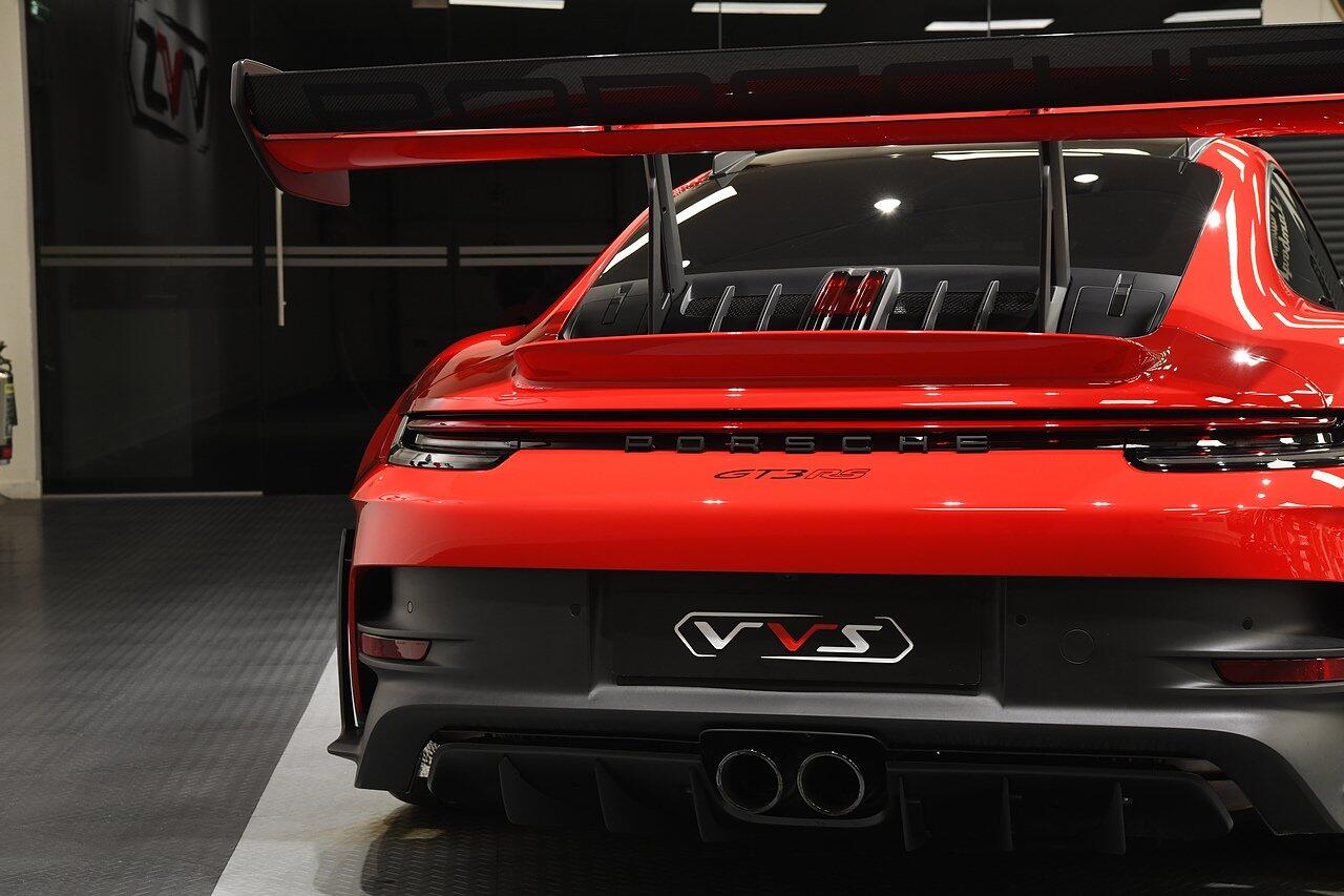 Porsche 911 view 46